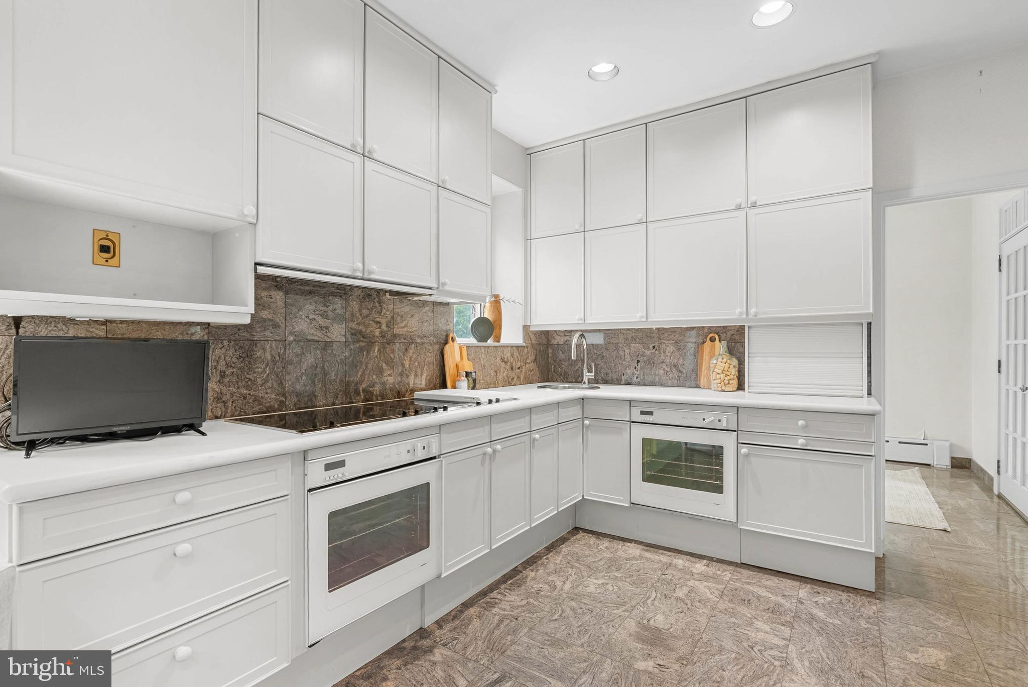 ELKINS PARK - Residential