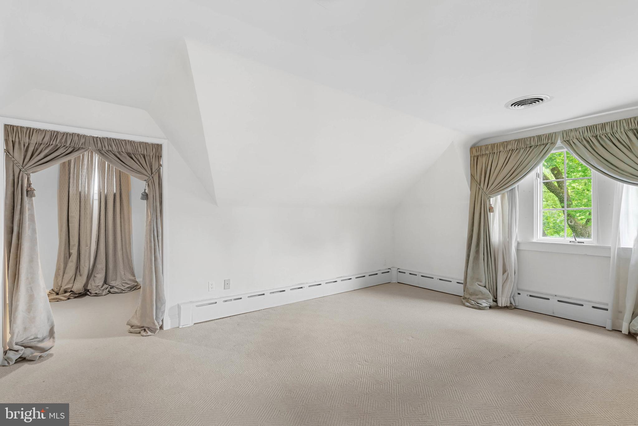 ELKINS PARK - Residential