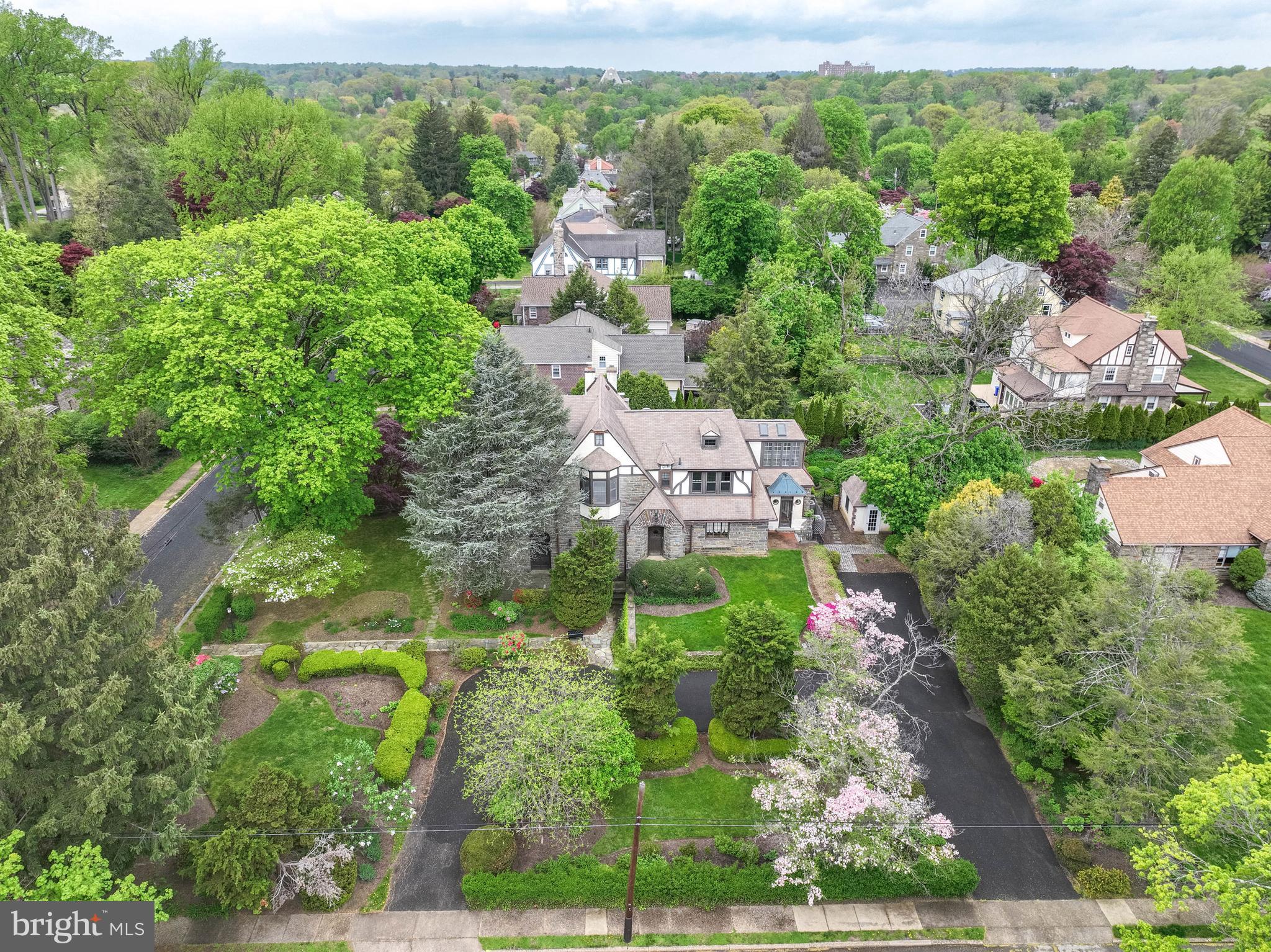 ELKINS PARK - Residential