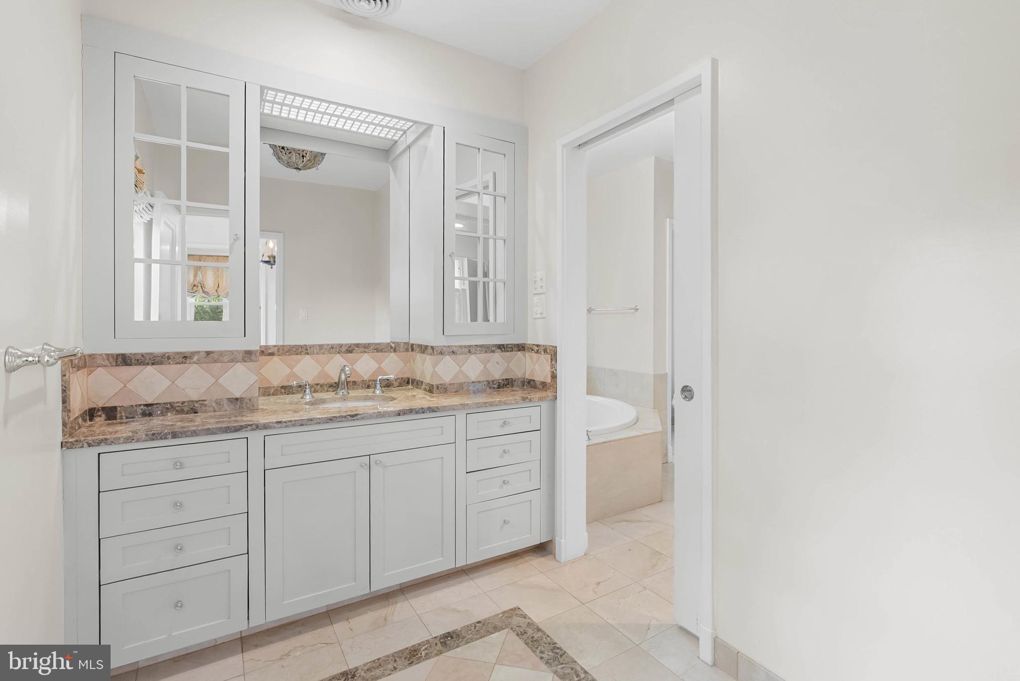 ELKINS PARK - Residential