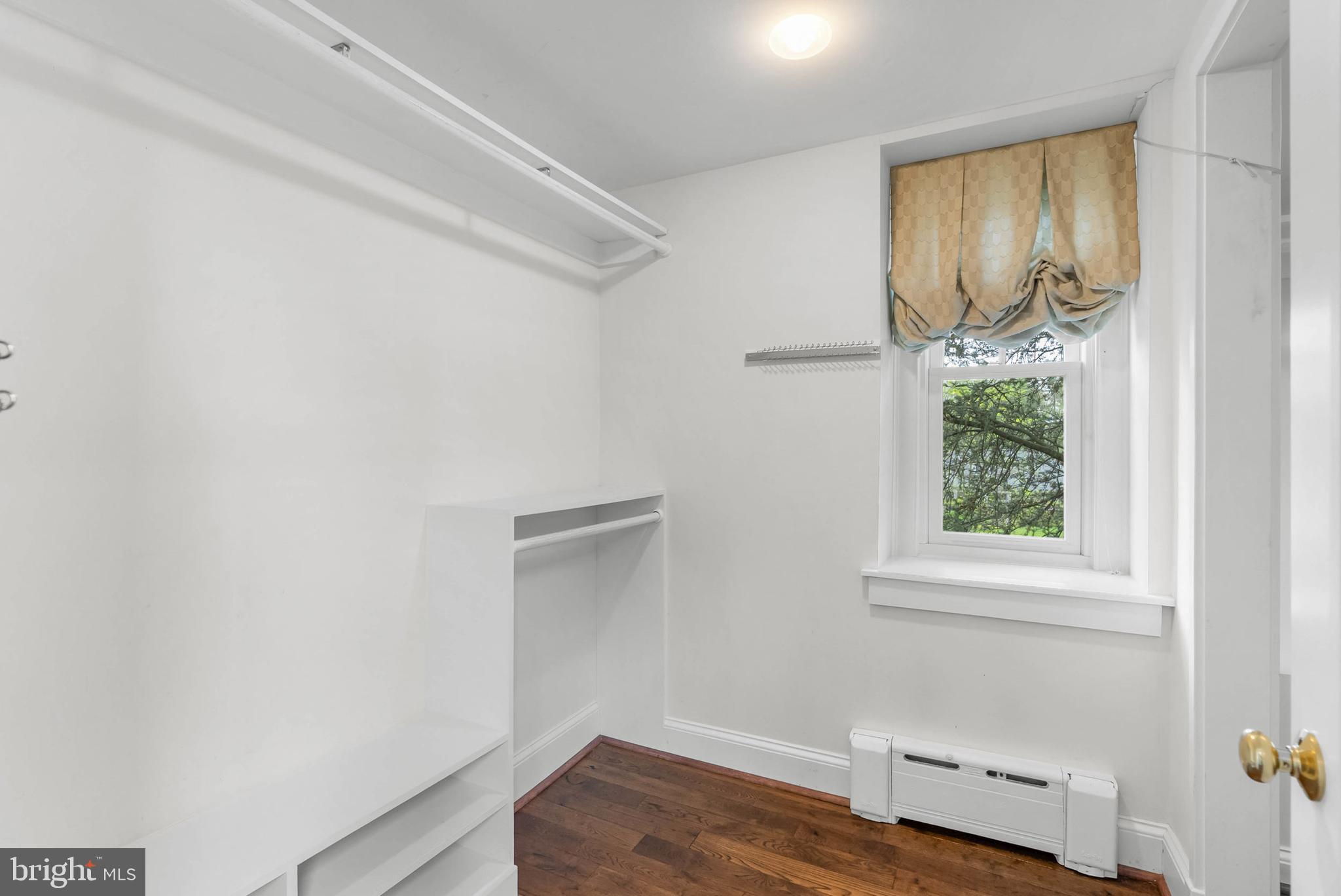 ELKINS PARK - Residential