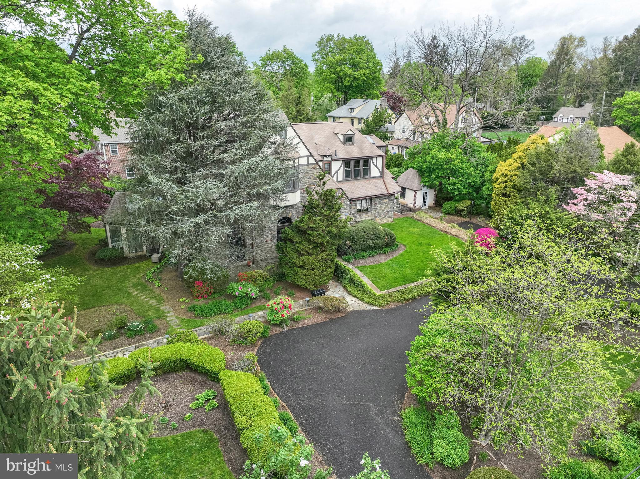 ELKINS PARK - Residential