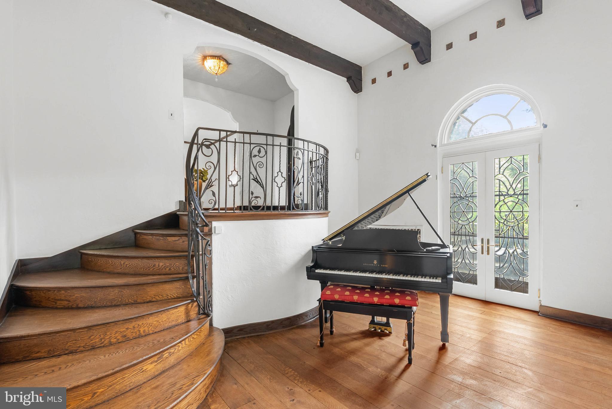 ELKINS PARK - Residential