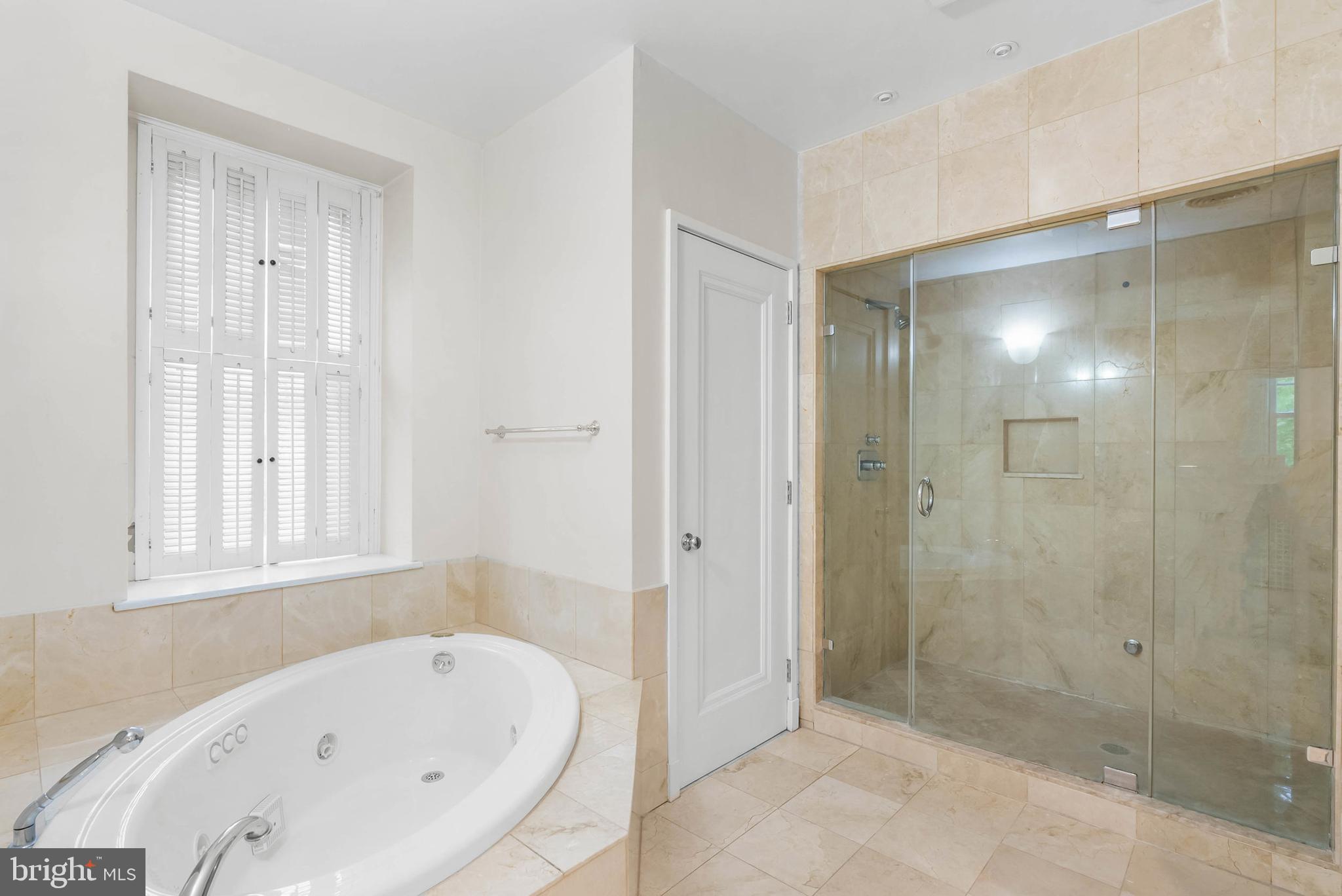 ELKINS PARK - Residential