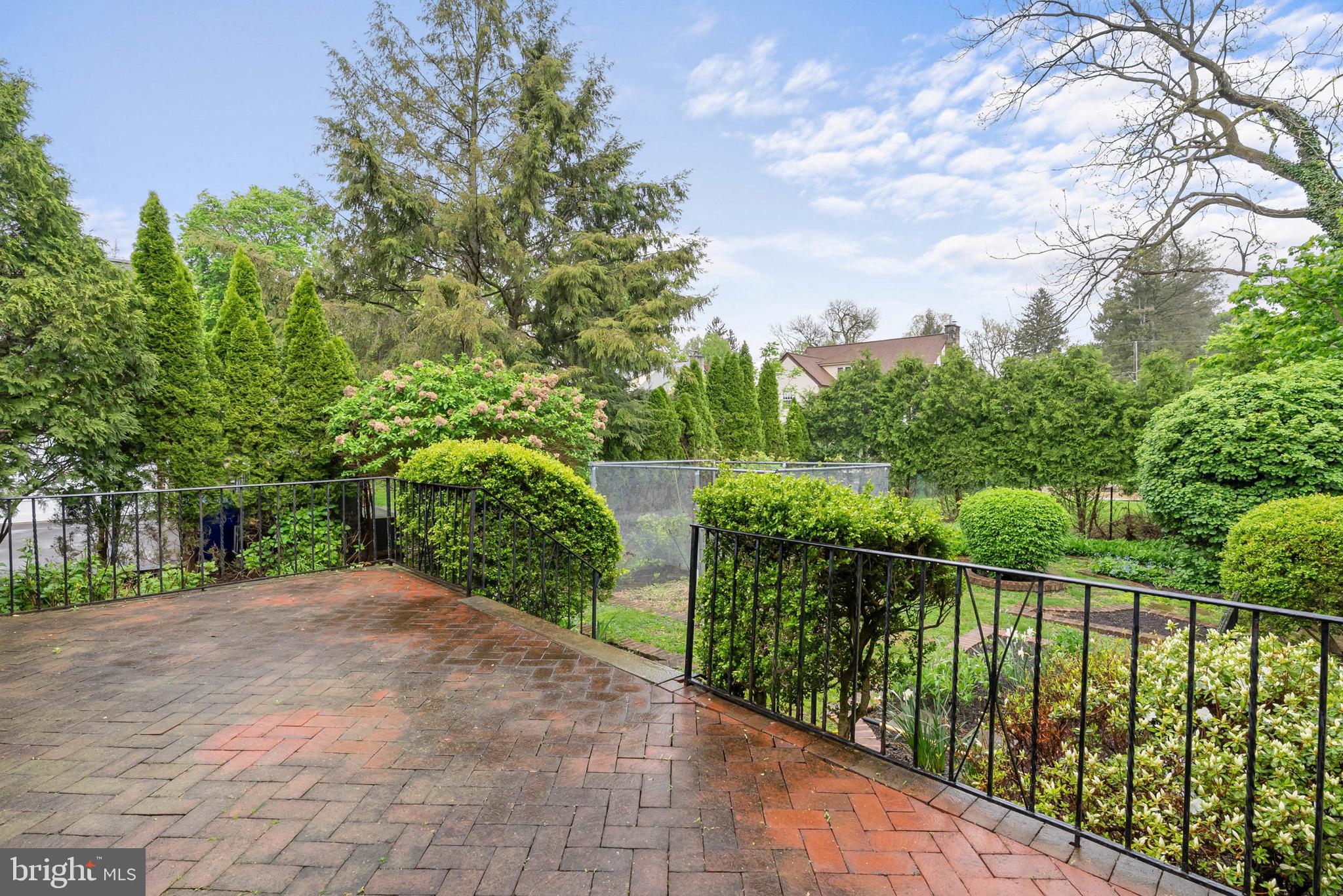 ELKINS PARK - Residential
