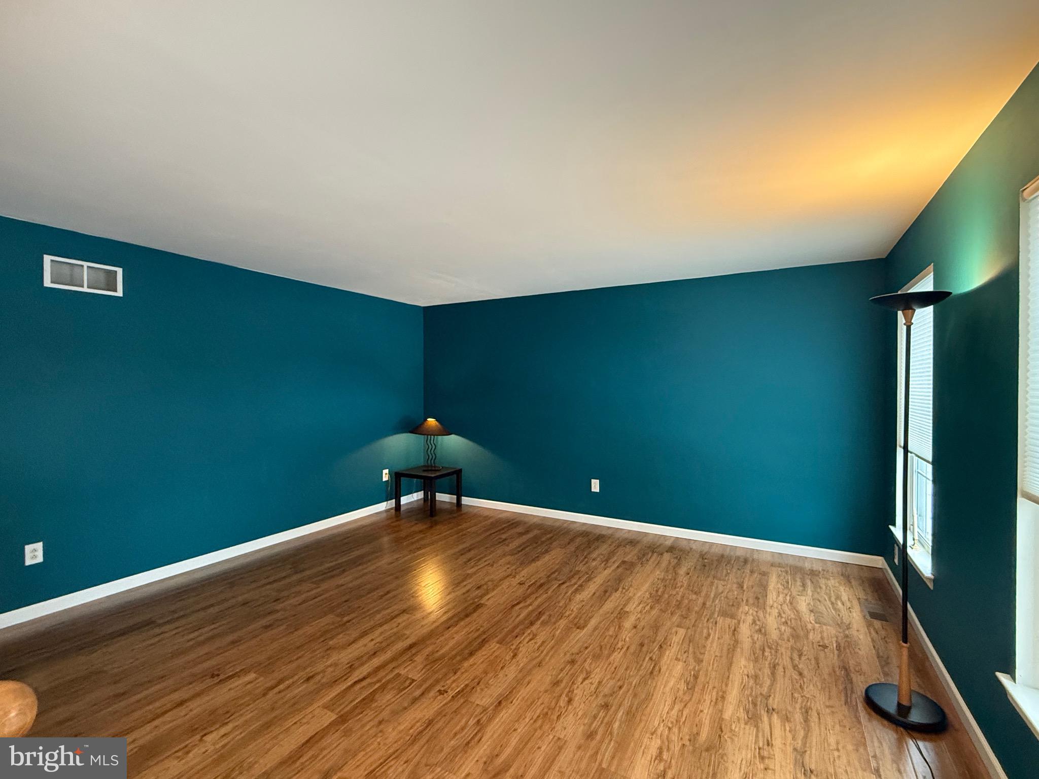 COUNTRY CLUB RUN - Residential