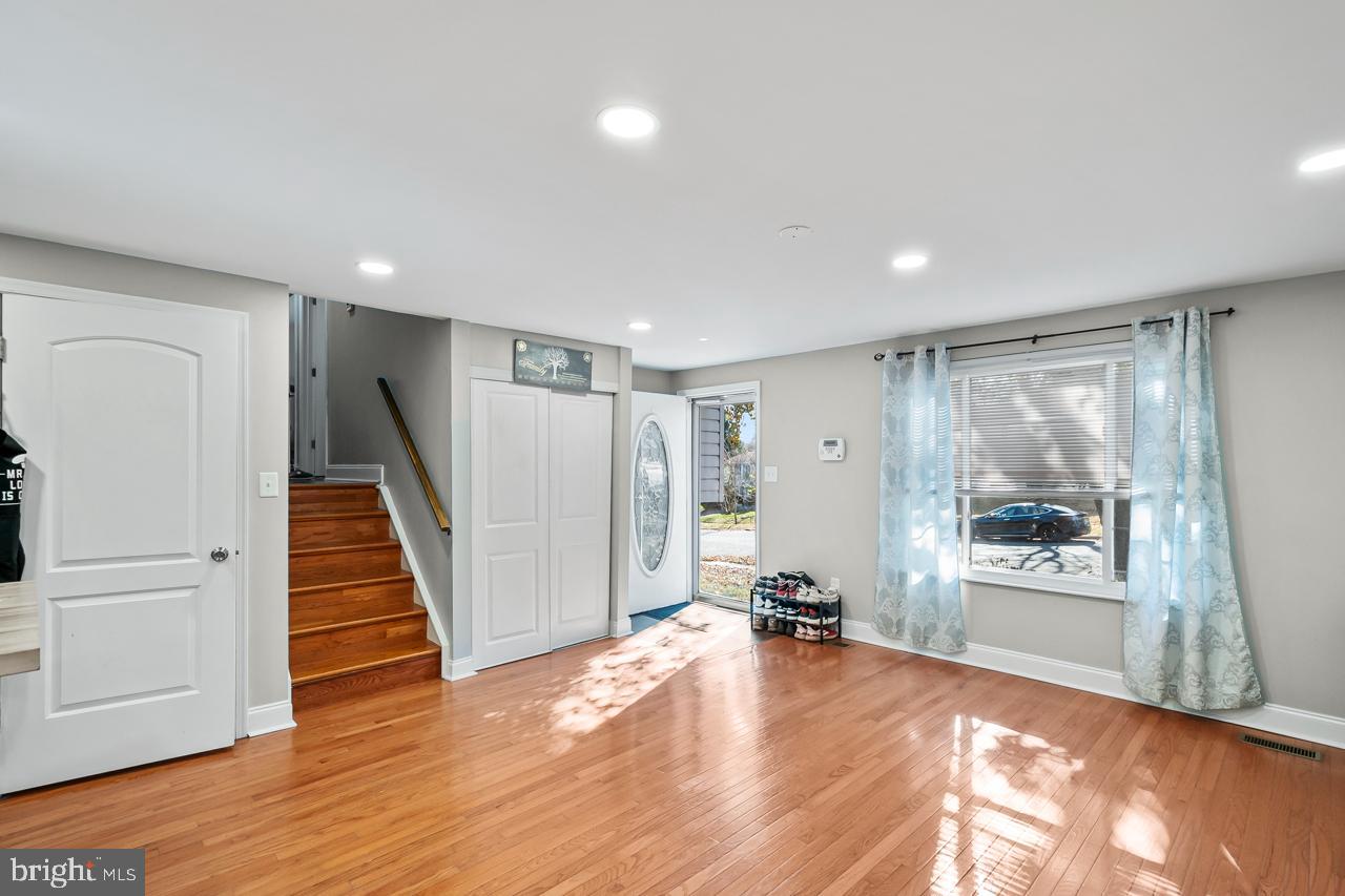 CONNEMARA HILLS - Residential