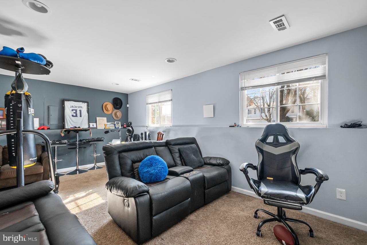 CONNEMARA HILLS - Residential