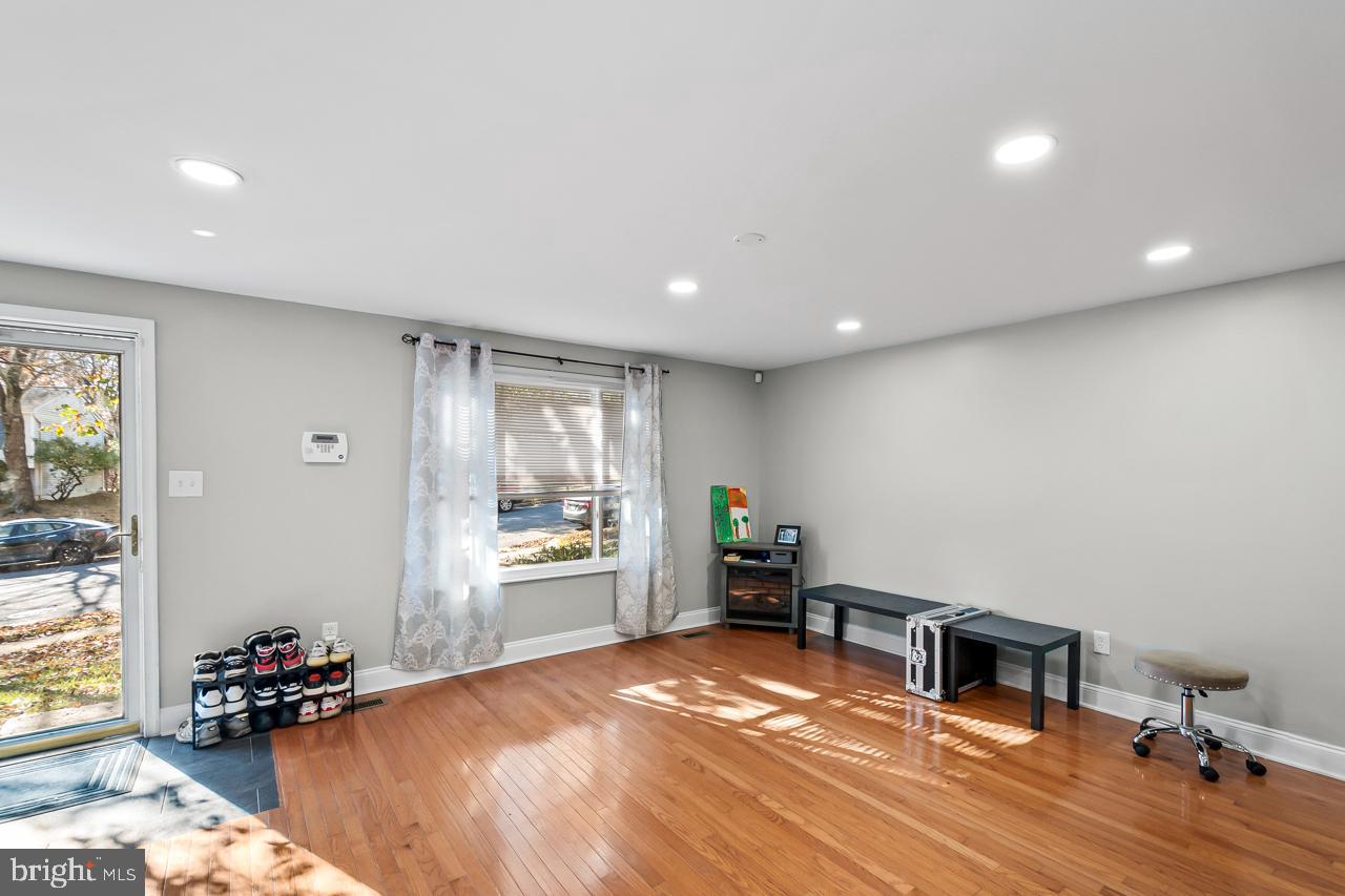 CONNEMARA HILLS - Residential