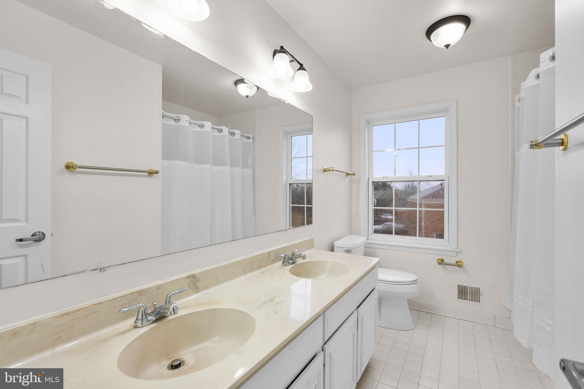 OLNEY OUTSIDE - Residential