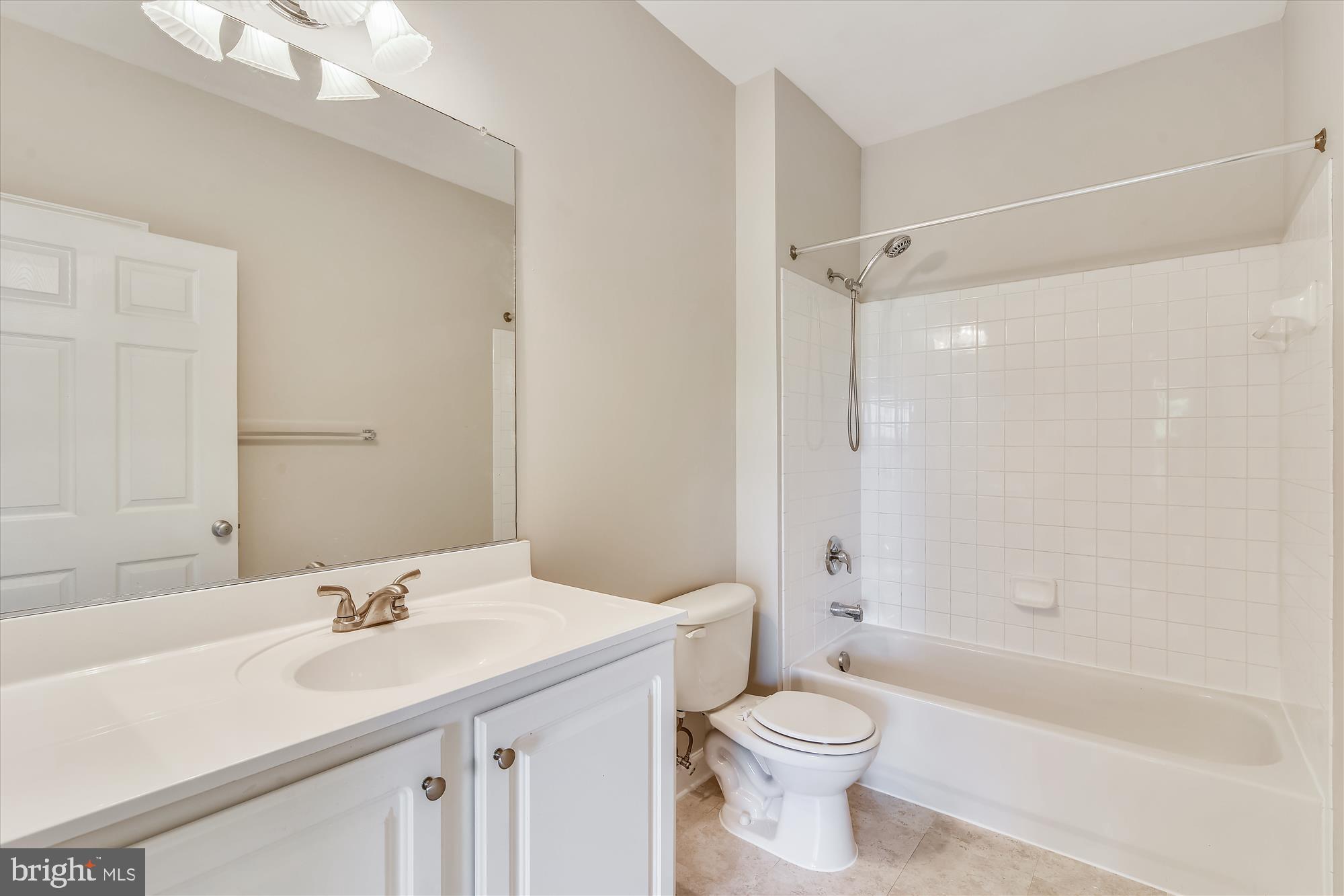 SUMMERFIELD - Residential Lease