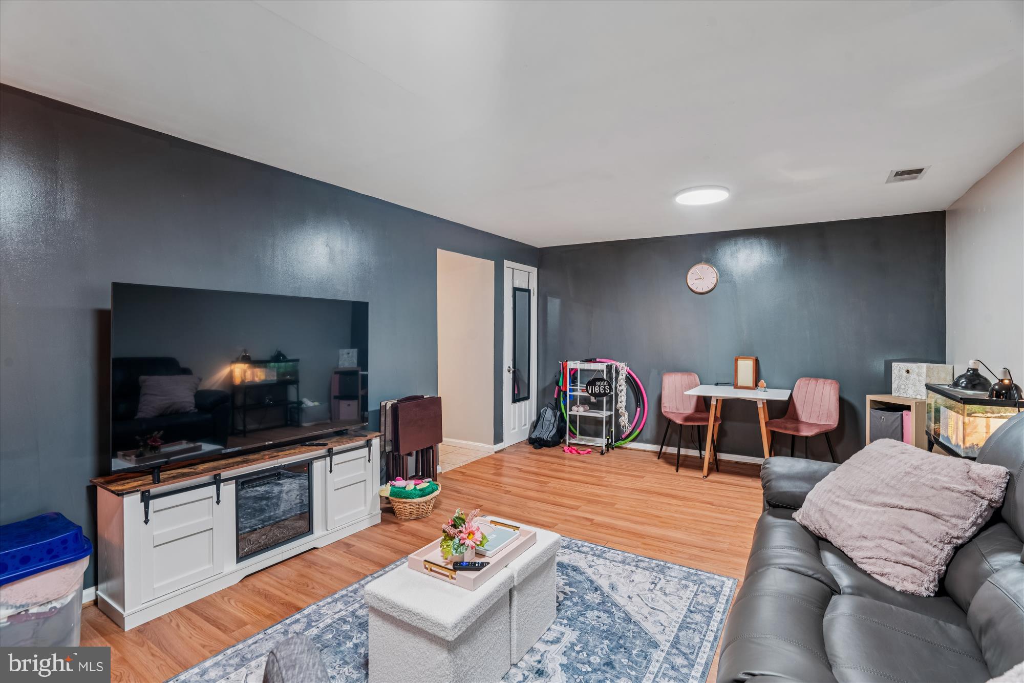 WEST LANHAM HILLS - Residential