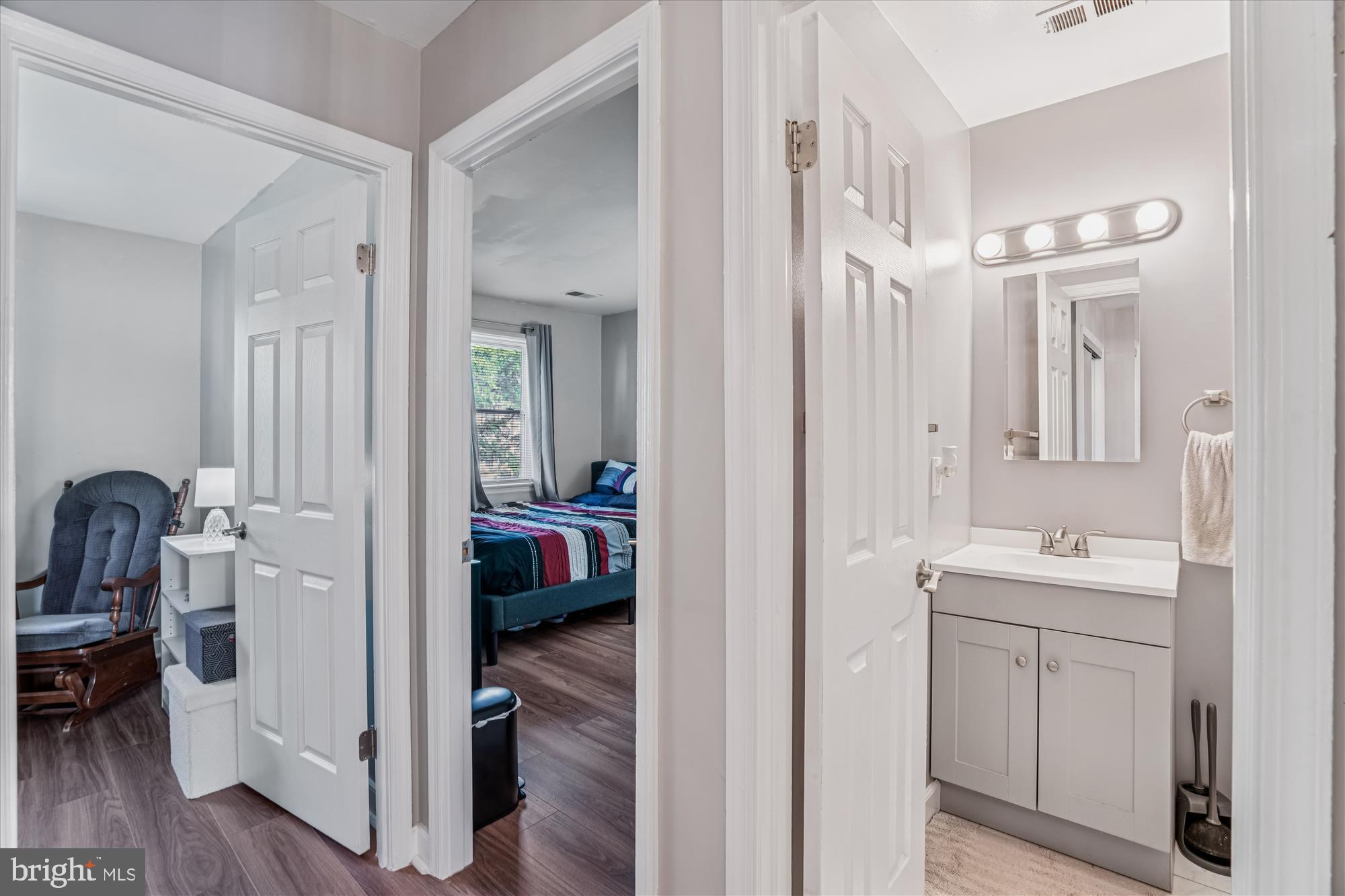 WEST LANHAM HILLS - Residential