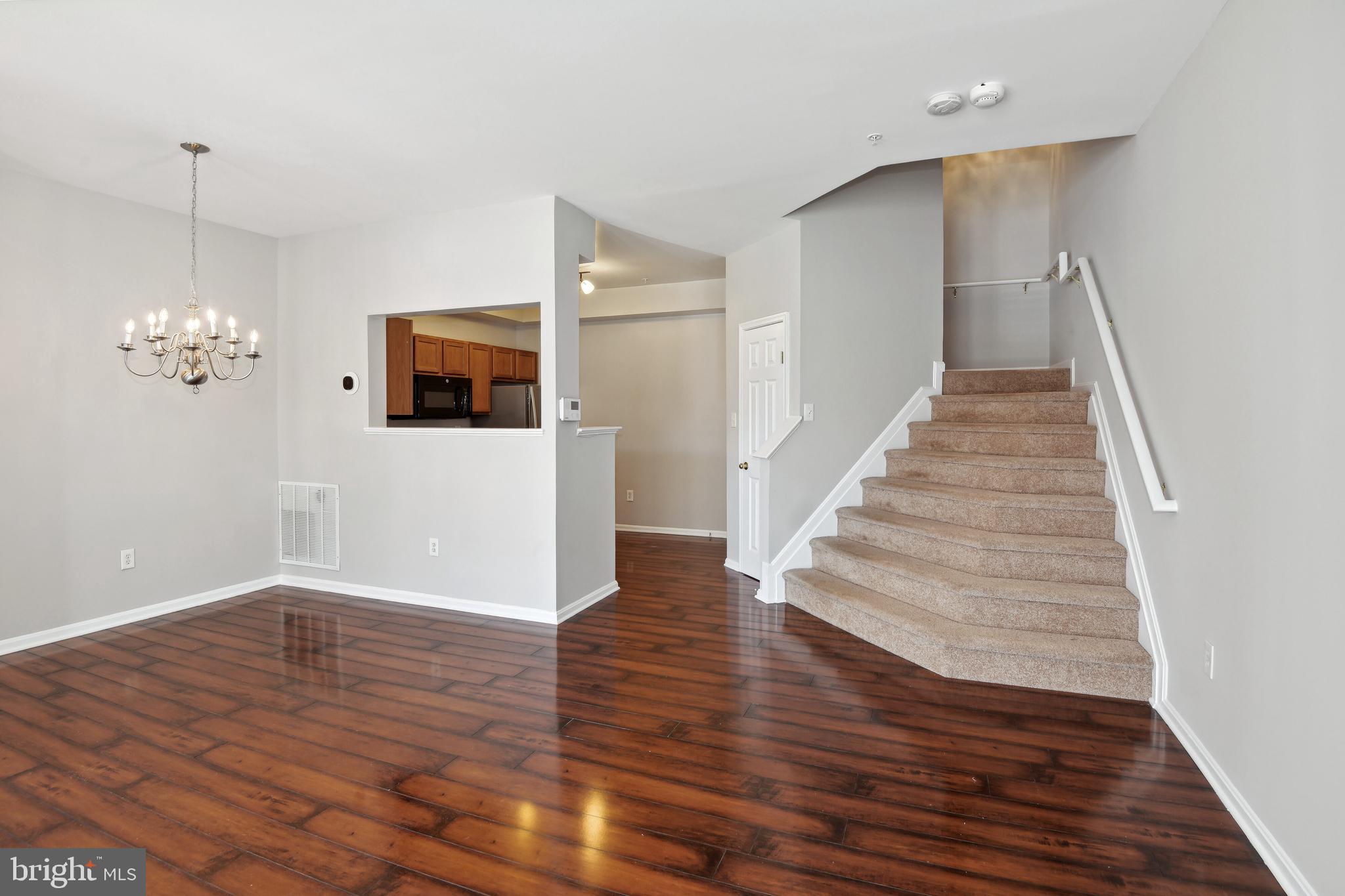 SEVEN OAKS - Residential Lease