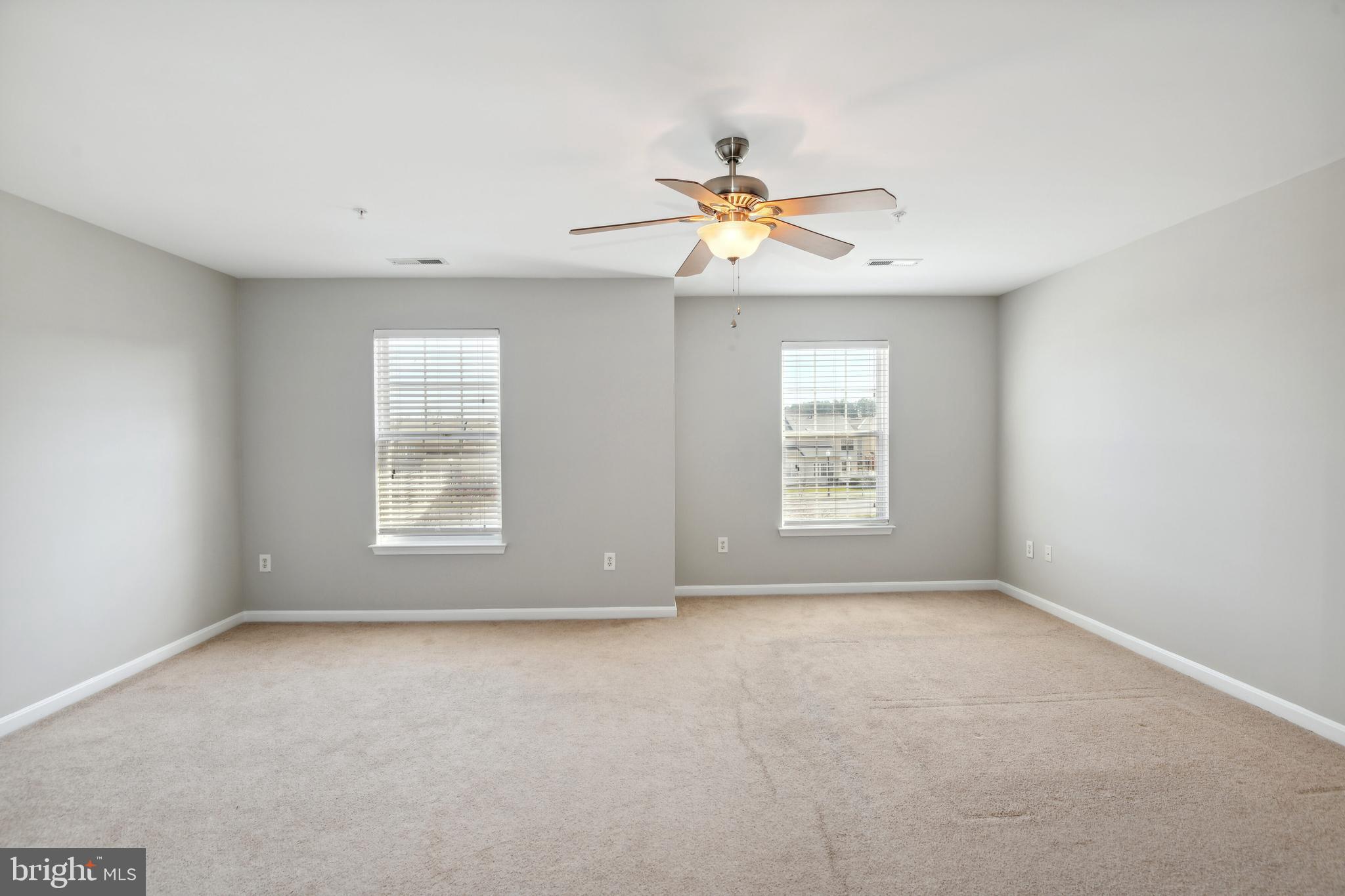 SEVEN OAKS - Residential Lease