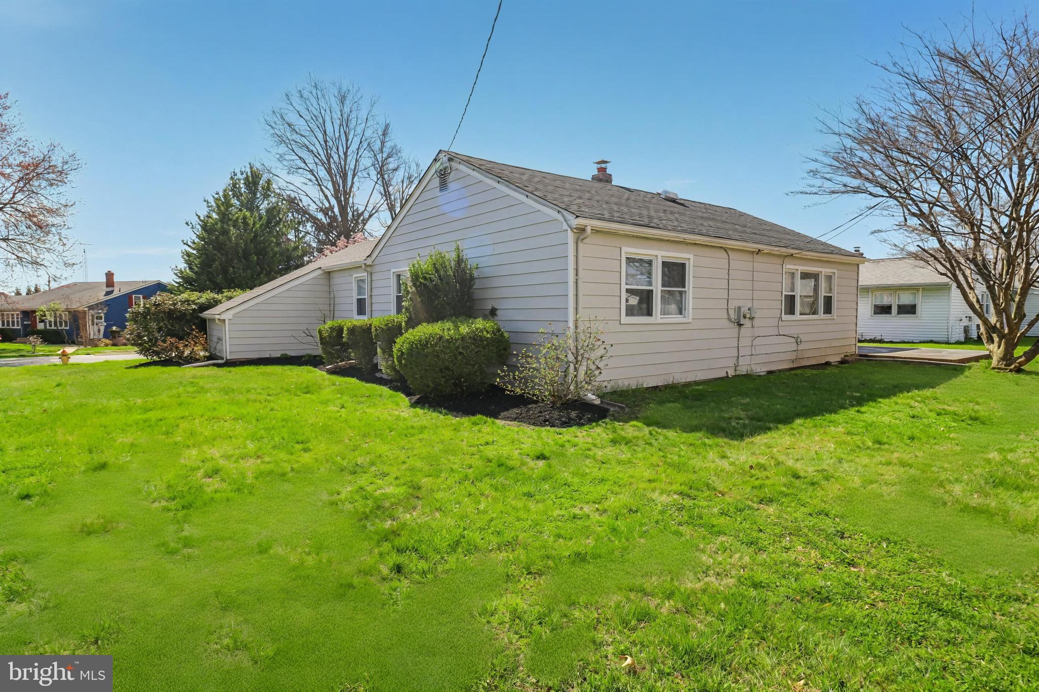 LIMESTONE ACRES - Residential