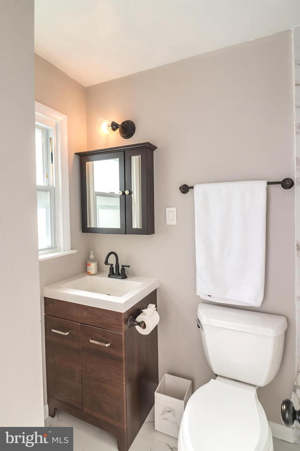 LIMESTONE ACRES - Residential