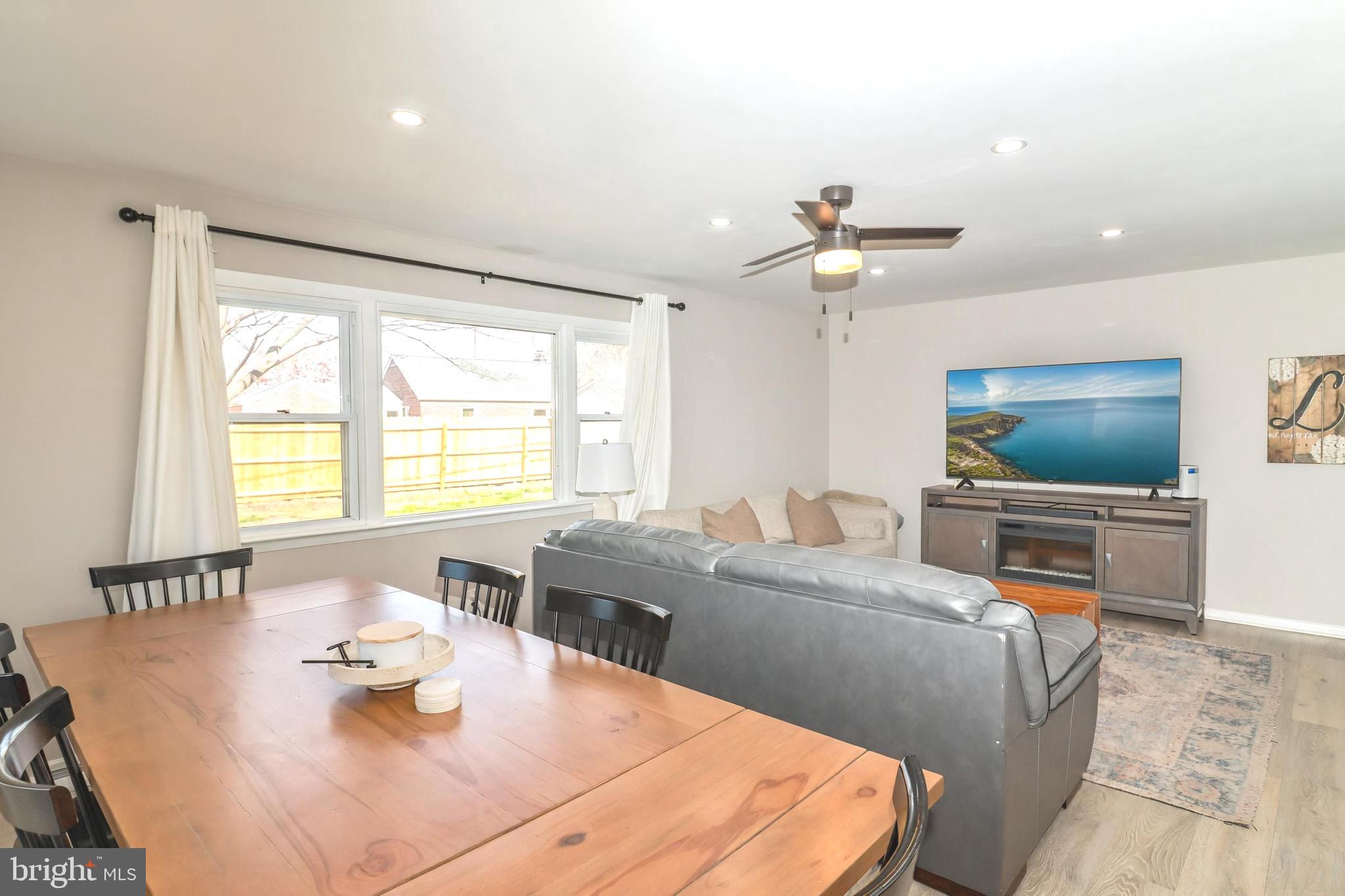 LIMESTONE ACRES - Residential