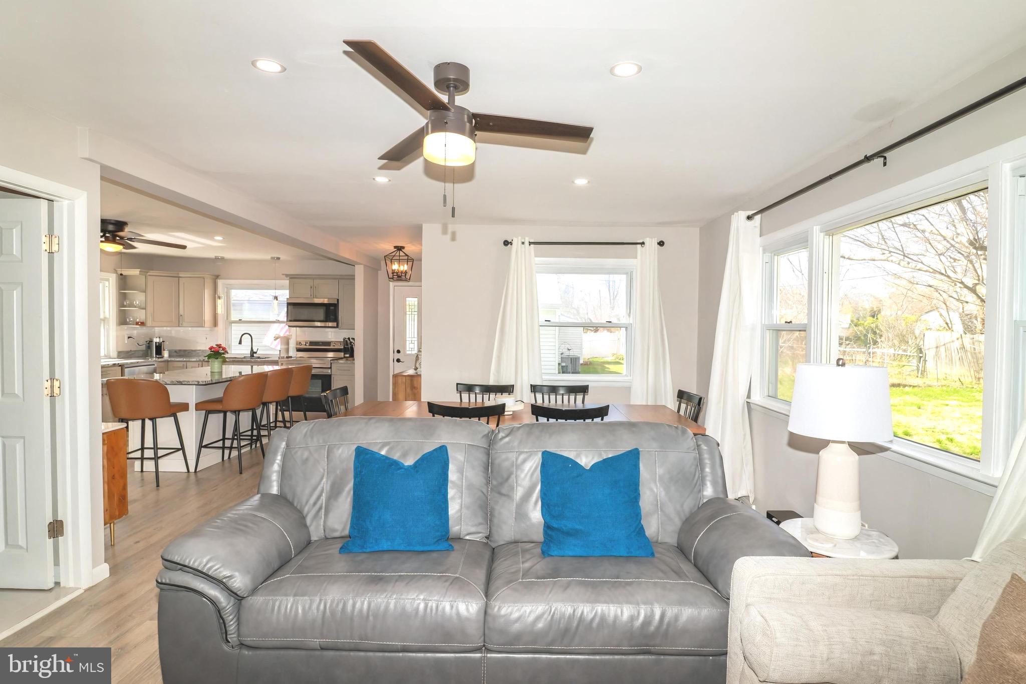 LIMESTONE ACRES - Residential