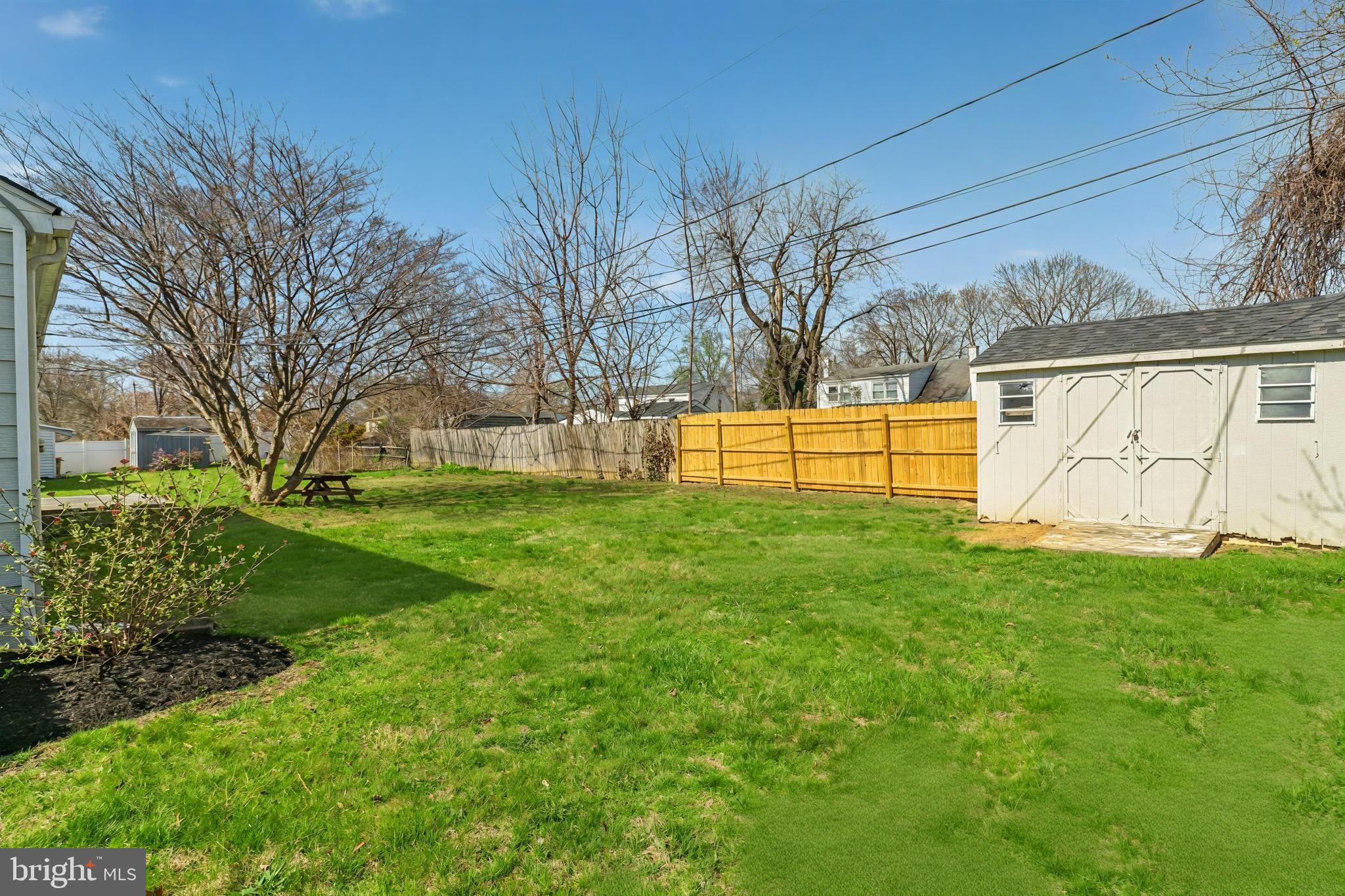 LIMESTONE ACRES - Residential