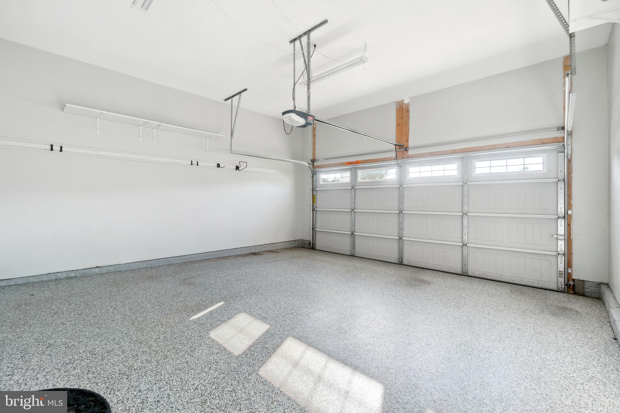 WINDLASS RUN - Residential