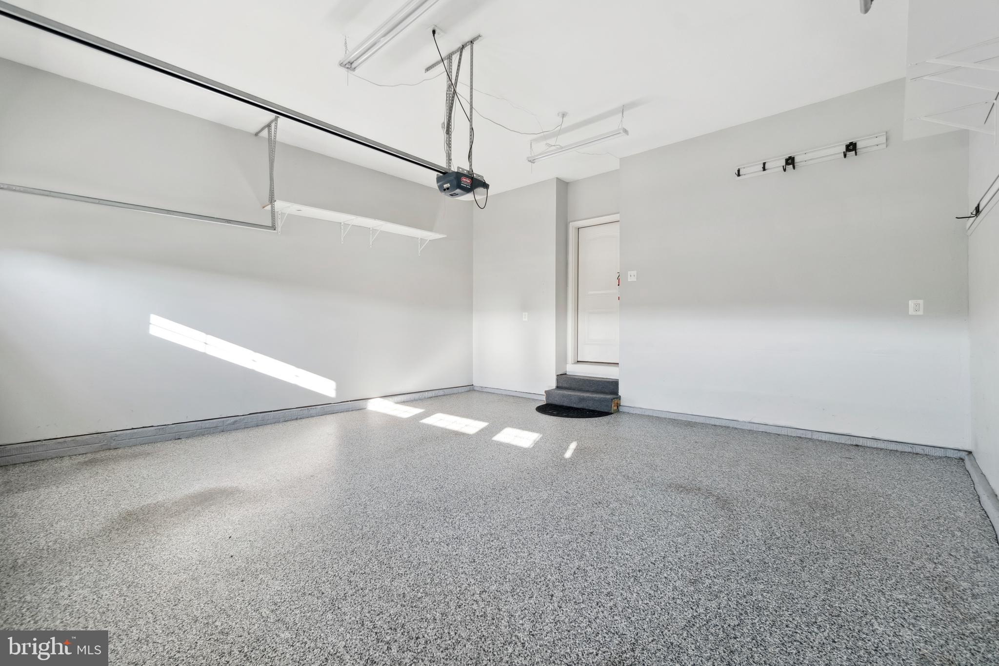 WINDLASS RUN - Residential