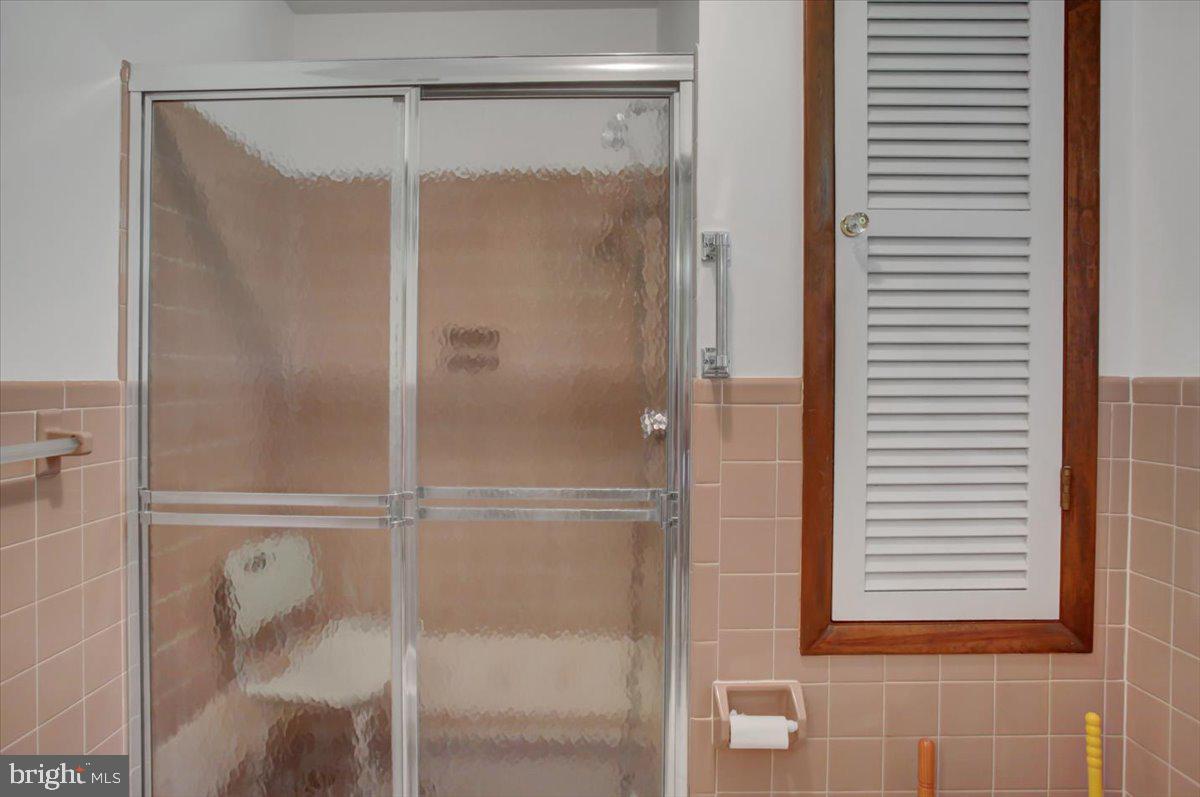 SPRING VALLEY ESTATES - Residential