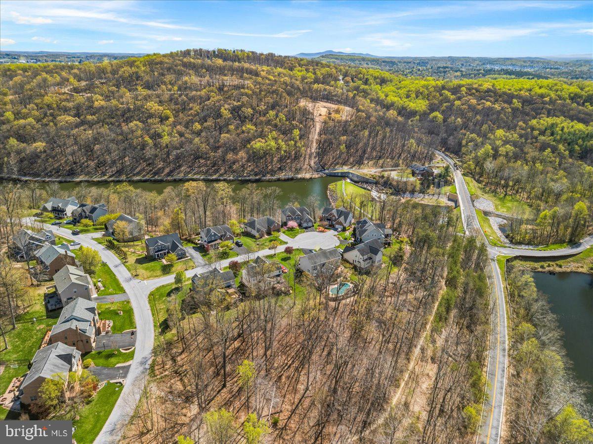 ASPEN LAKE LINGANORE - Residential