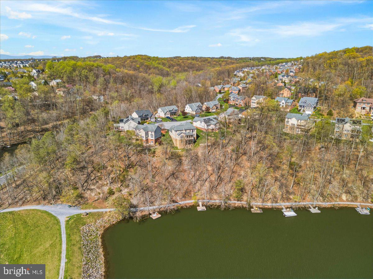 ASPEN LAKE LINGANORE - Residential