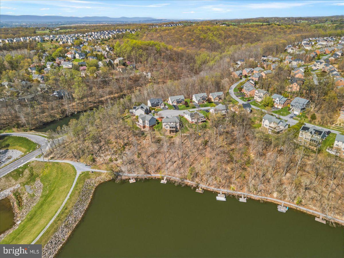 ASPEN LAKE LINGANORE - Residential