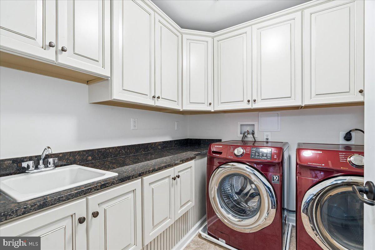 ASPEN LAKE LINGANORE - Residential