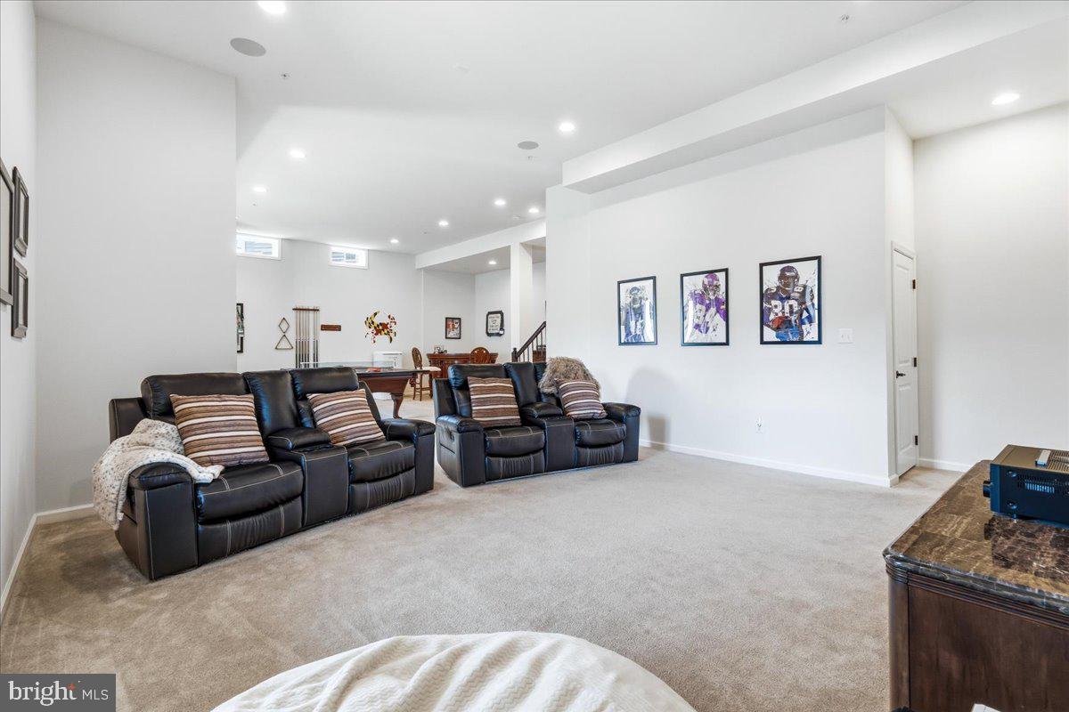 ASPEN LAKE LINGANORE - Residential