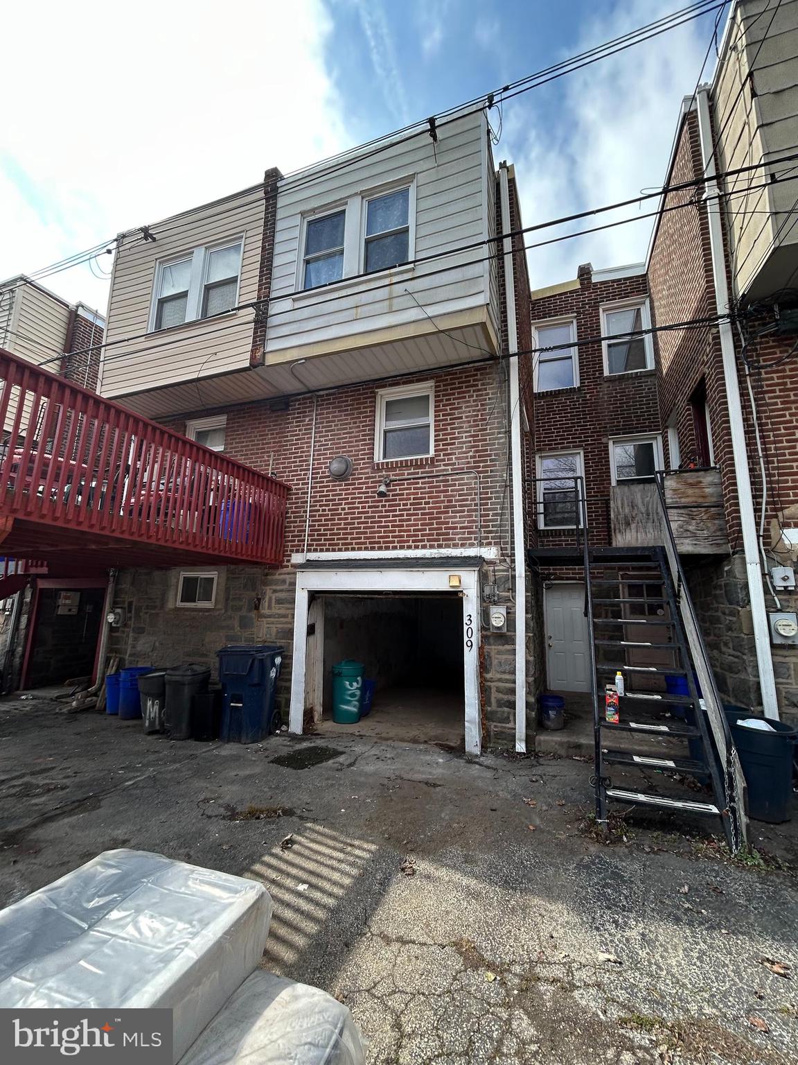 BEVERLY HILLS - Residential