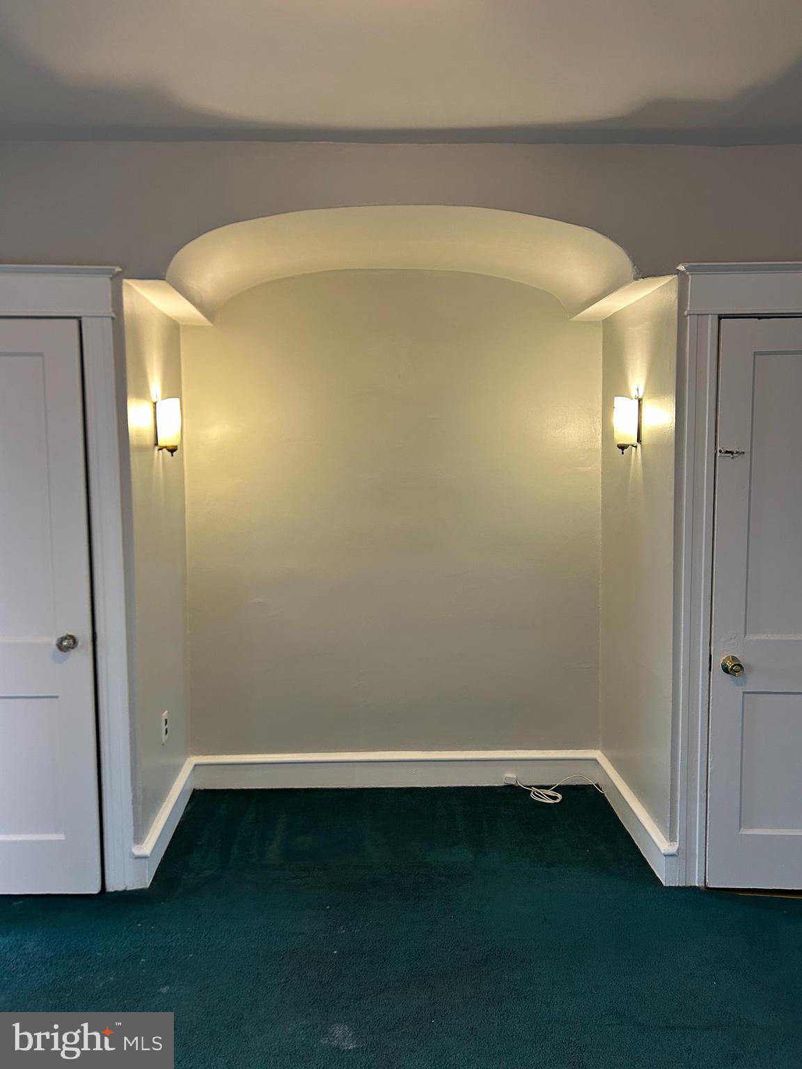 BEVERLY HILLS - Residential