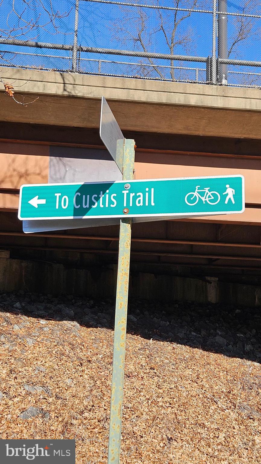 1812 N HANCOCK STREET