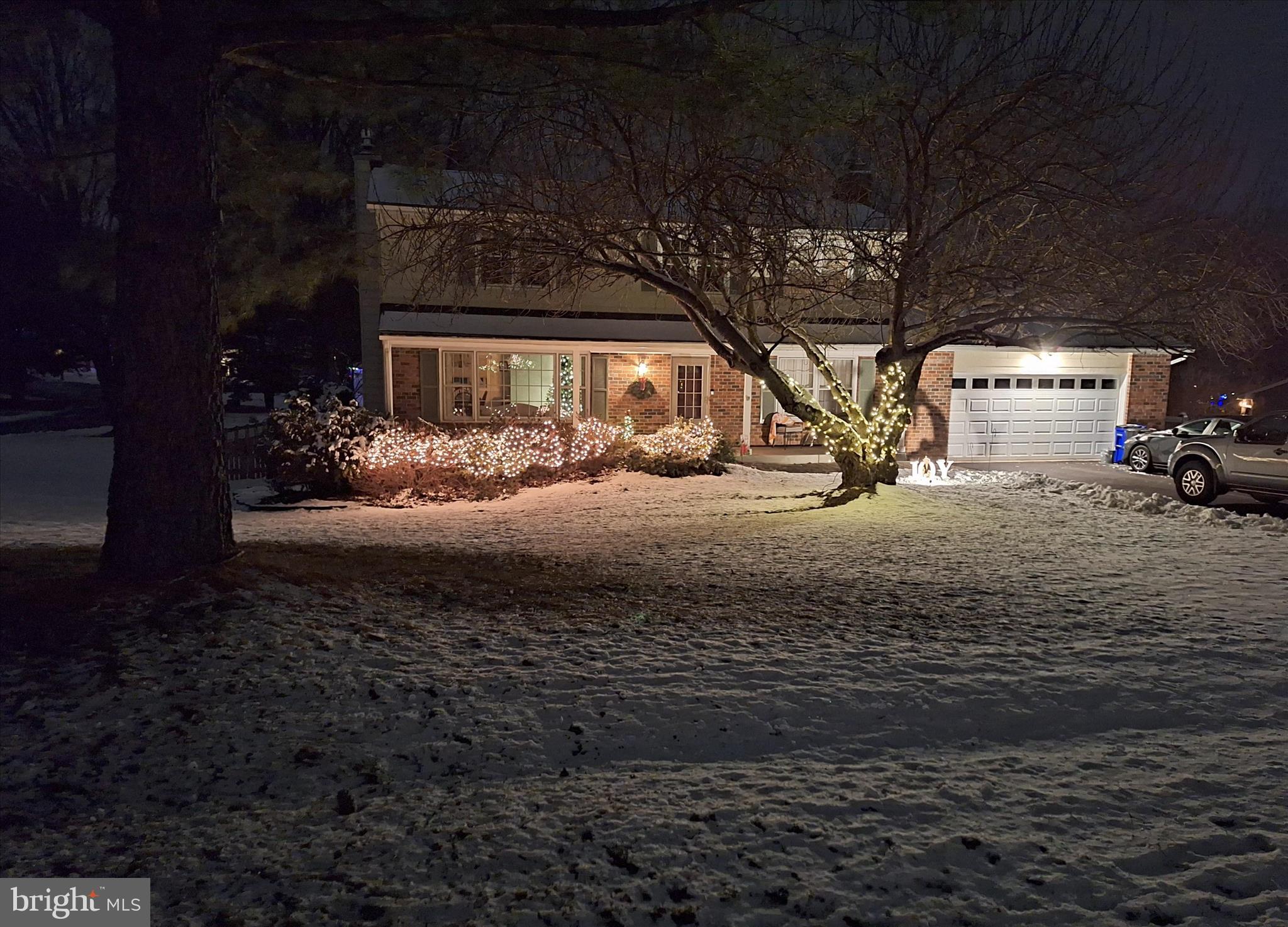 CHATEAU RIDGE - Residential