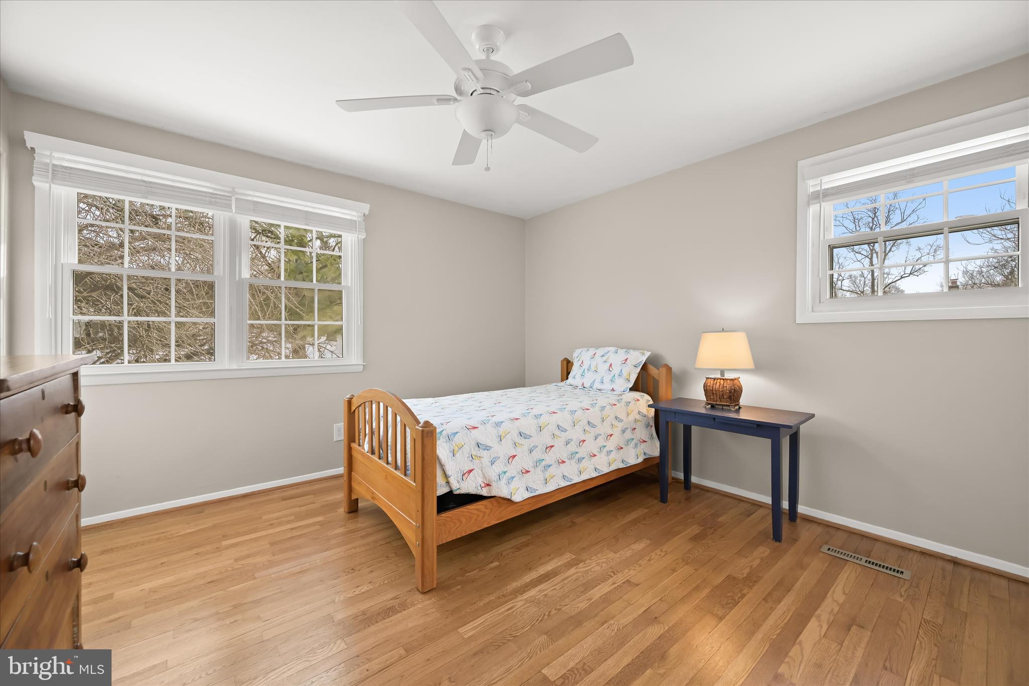 CHATEAU RIDGE - Residential