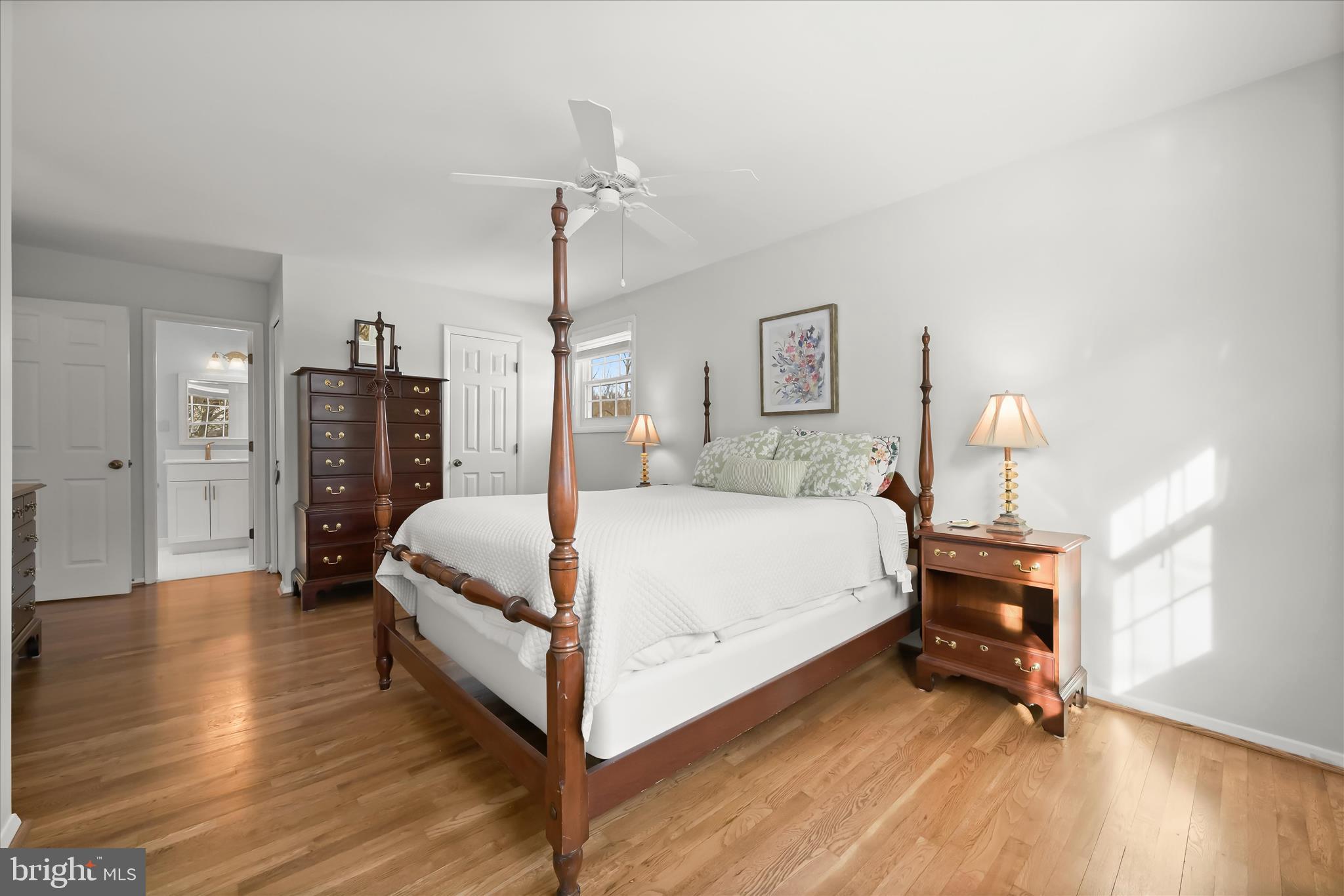 CHATEAU RIDGE - Residential