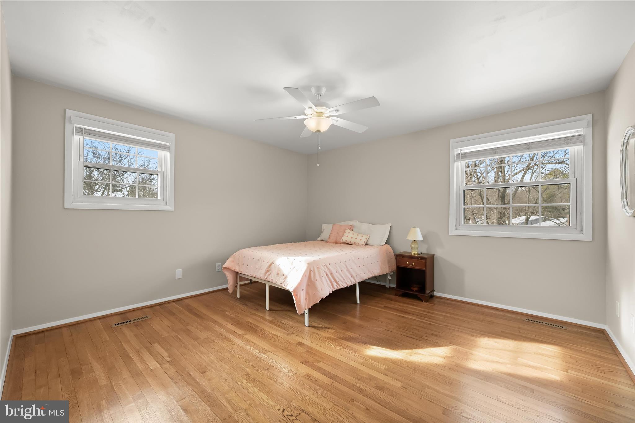 CHATEAU RIDGE - Residential