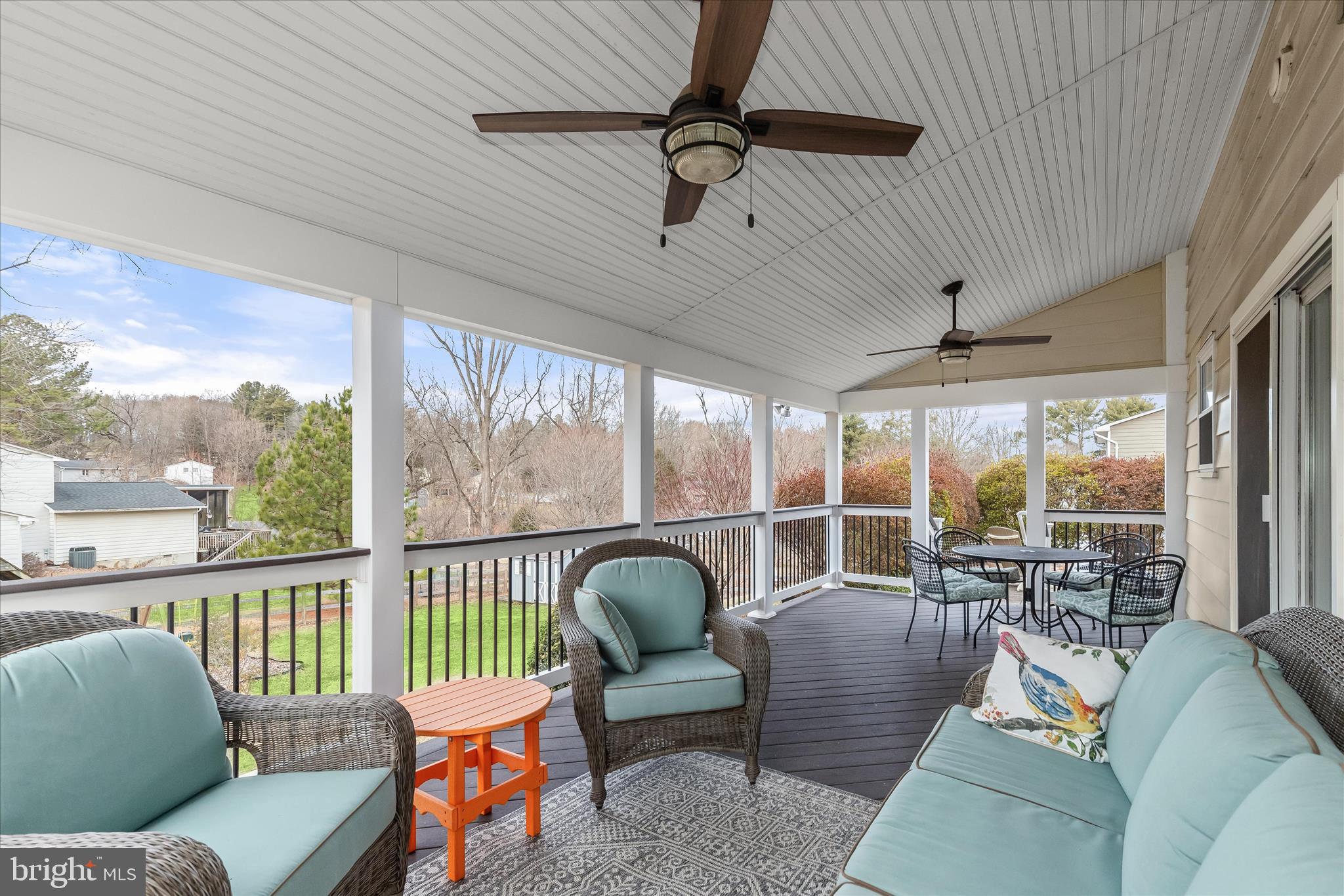 CHATEAU RIDGE - Residential