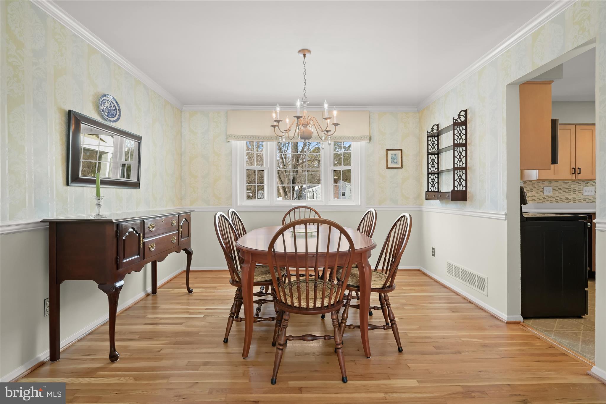 CHATEAU RIDGE - Residential