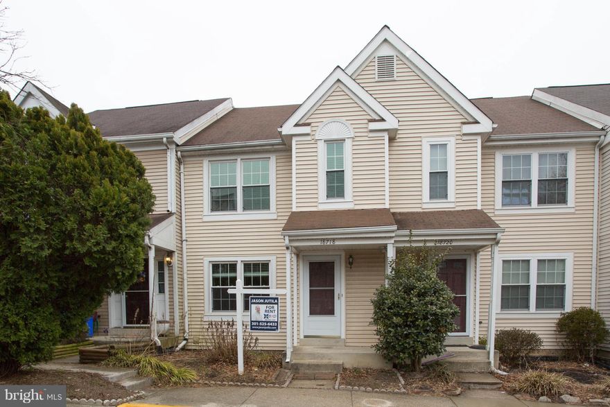 Great townhouse with hardwood floors, beautiful deck overlooking Gunners Lake, and a walkout basement with a full bath. This home has 3 full baths. Easy access to shopping, schools, and close to 270. This home is ready for you to live in. Hurry and see this home today. It won't last long. Homes like this never do. Please note, that the listing agent is also managing this property.