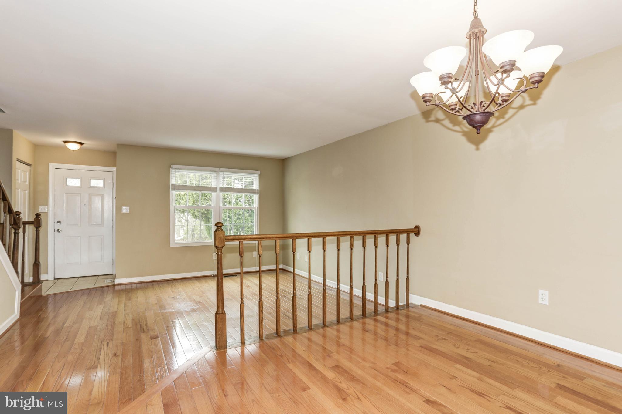 GUNNERS LAKE VILLAGE - Residential Lease