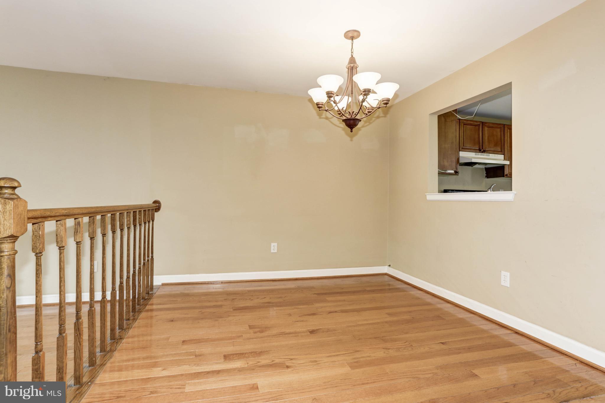 GUNNERS LAKE VILLAGE - Residential Lease