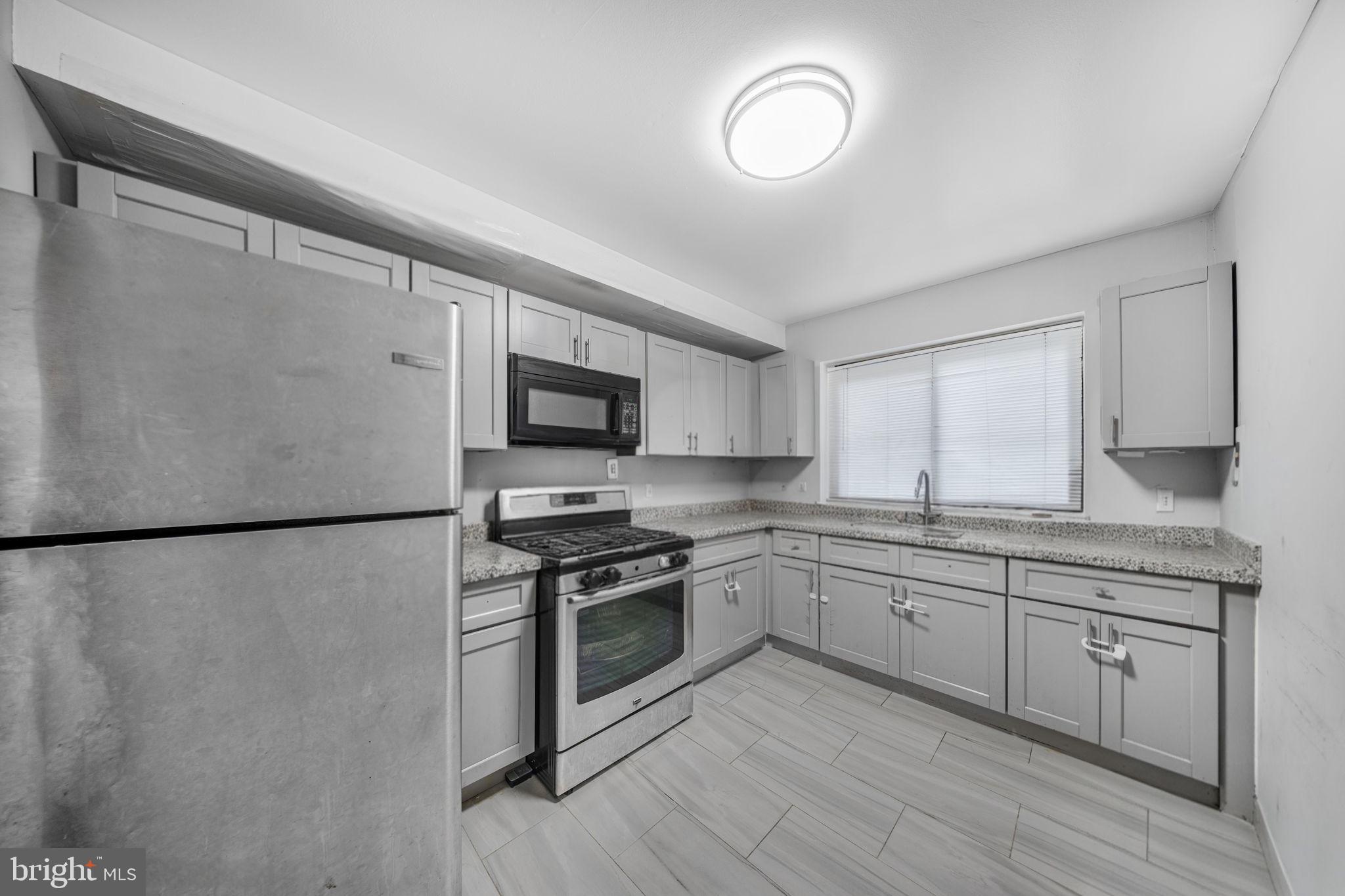 747-757 N BROAD STREET 105