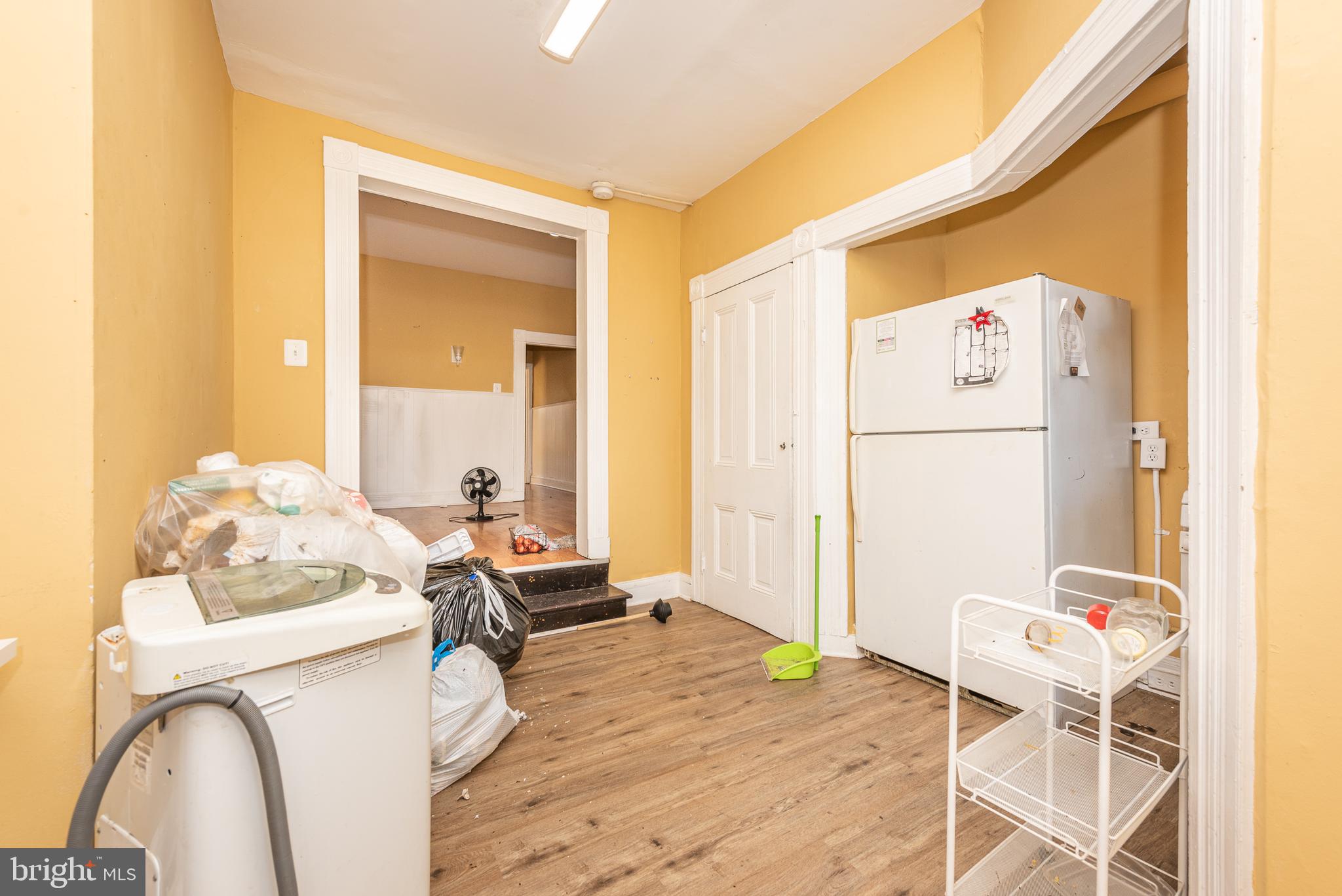 CHARLES VILLAGE - Residential Income