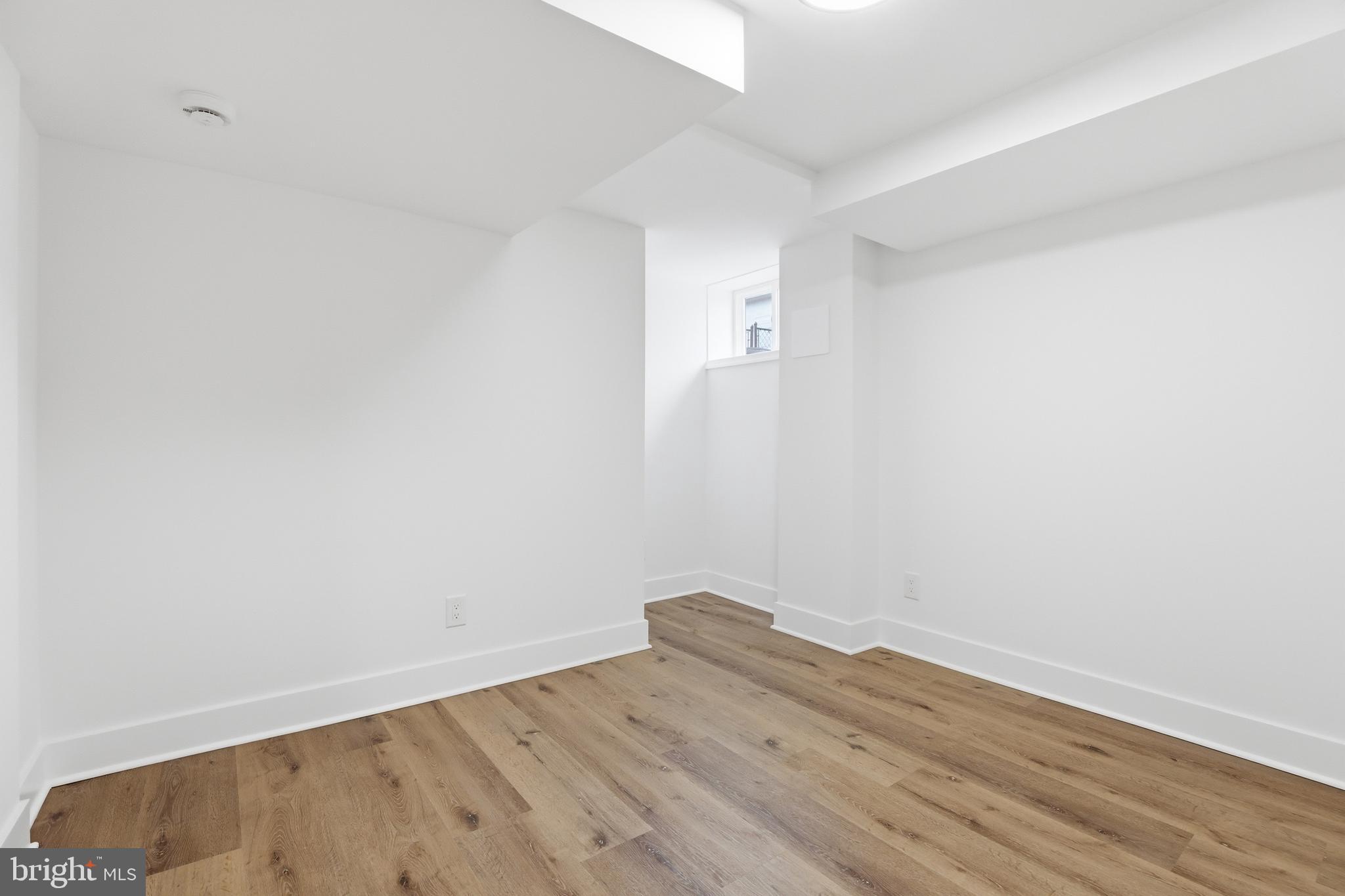 HOLLYWOOD - Residential