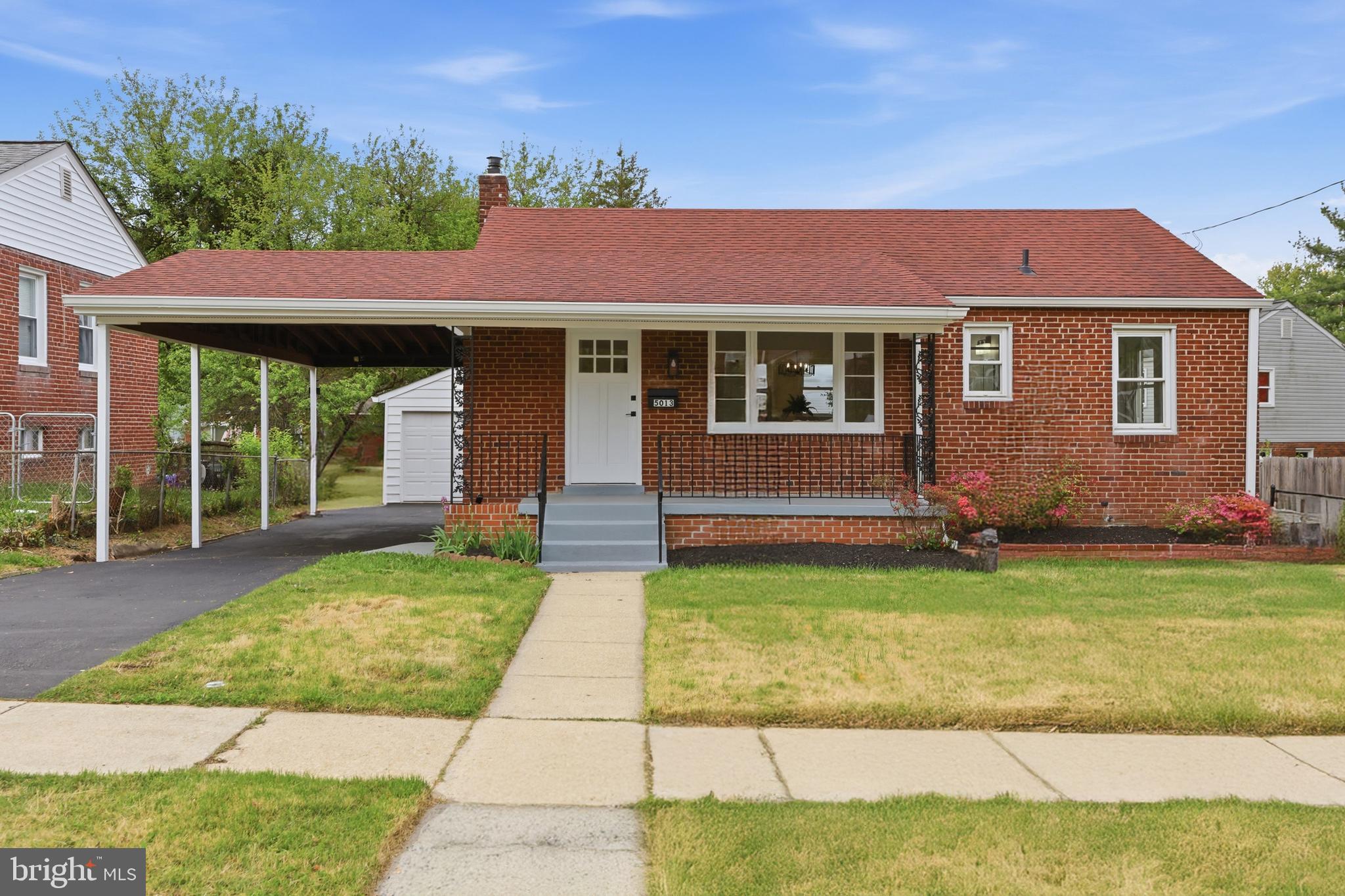 HOLLYWOOD - Residential