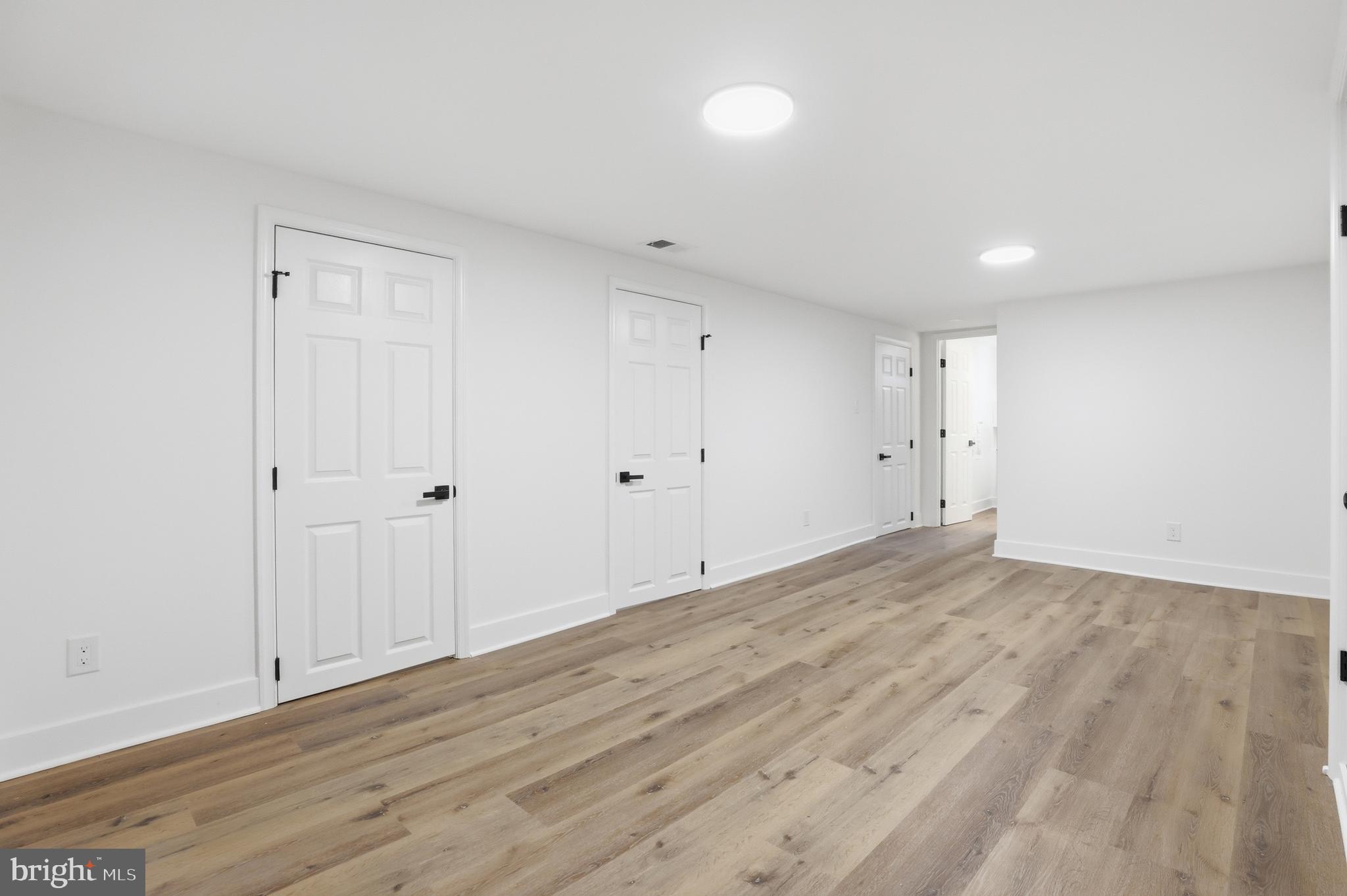 HOLLYWOOD - Residential