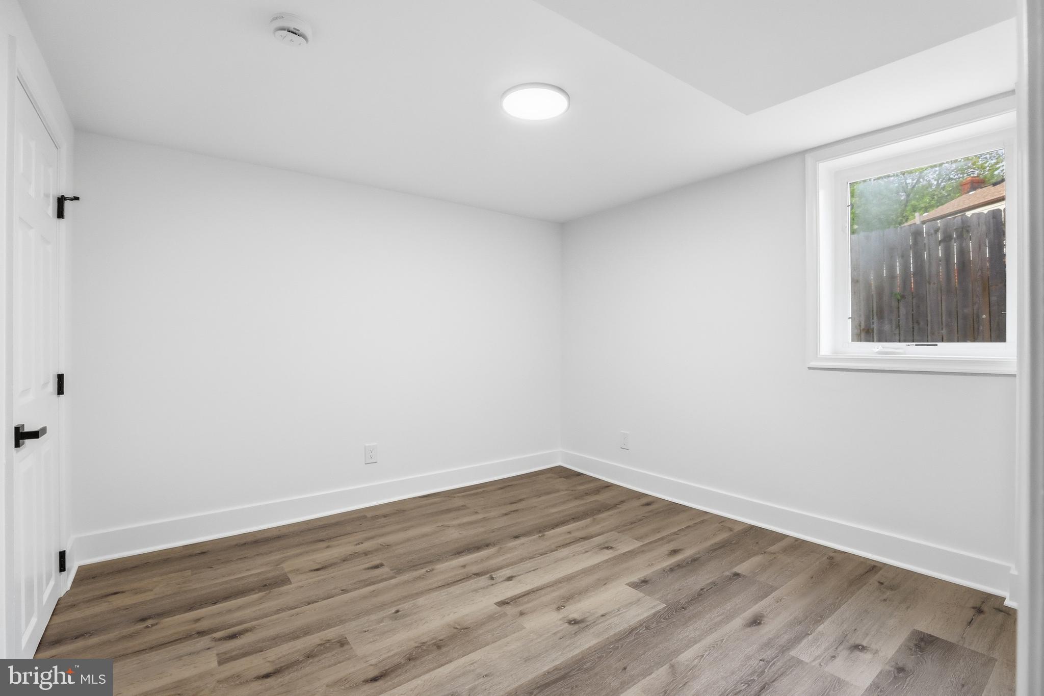 HOLLYWOOD - Residential